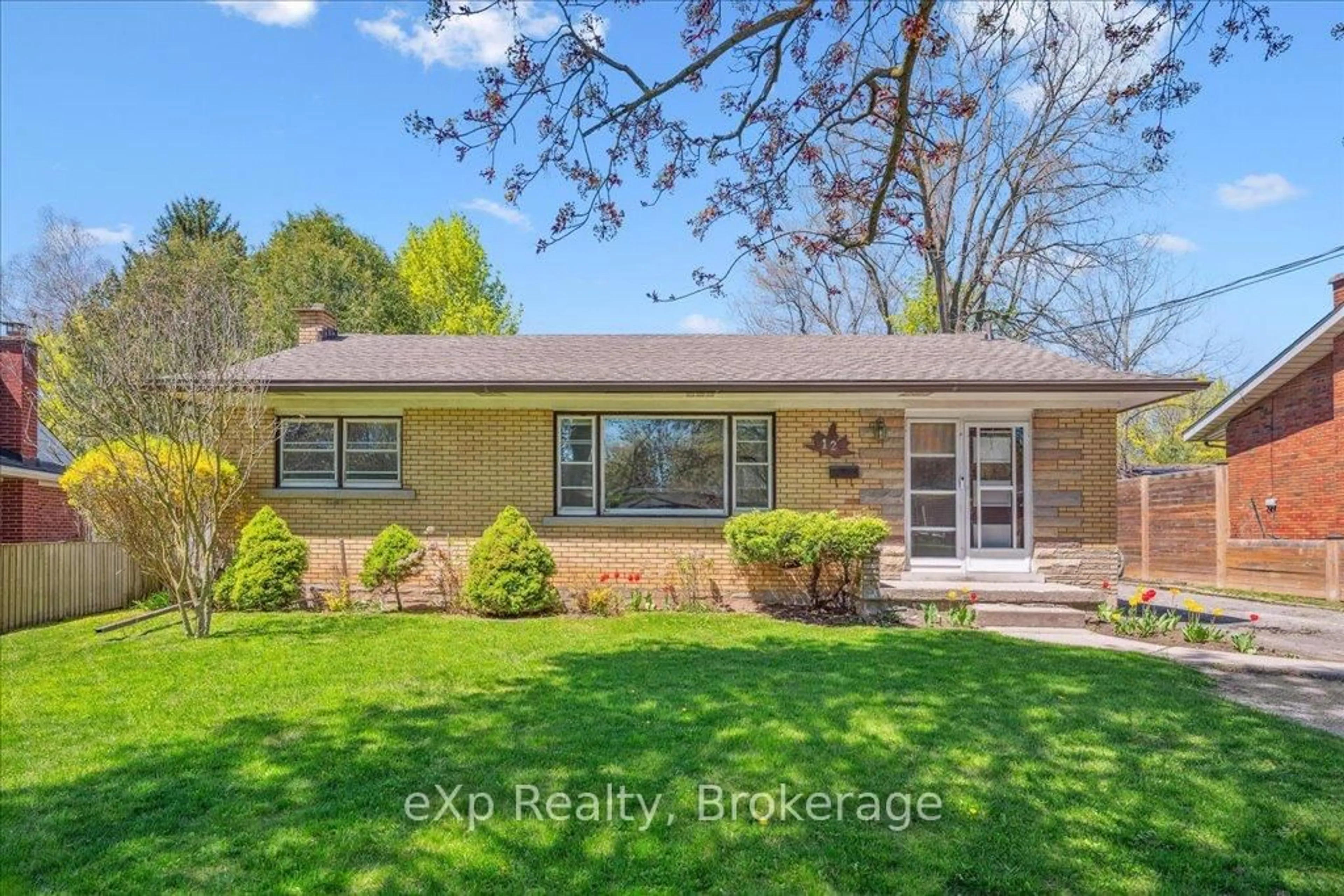 Unknown for 12 Lincoln Cres, Guelph Ontario N1E 1Y8