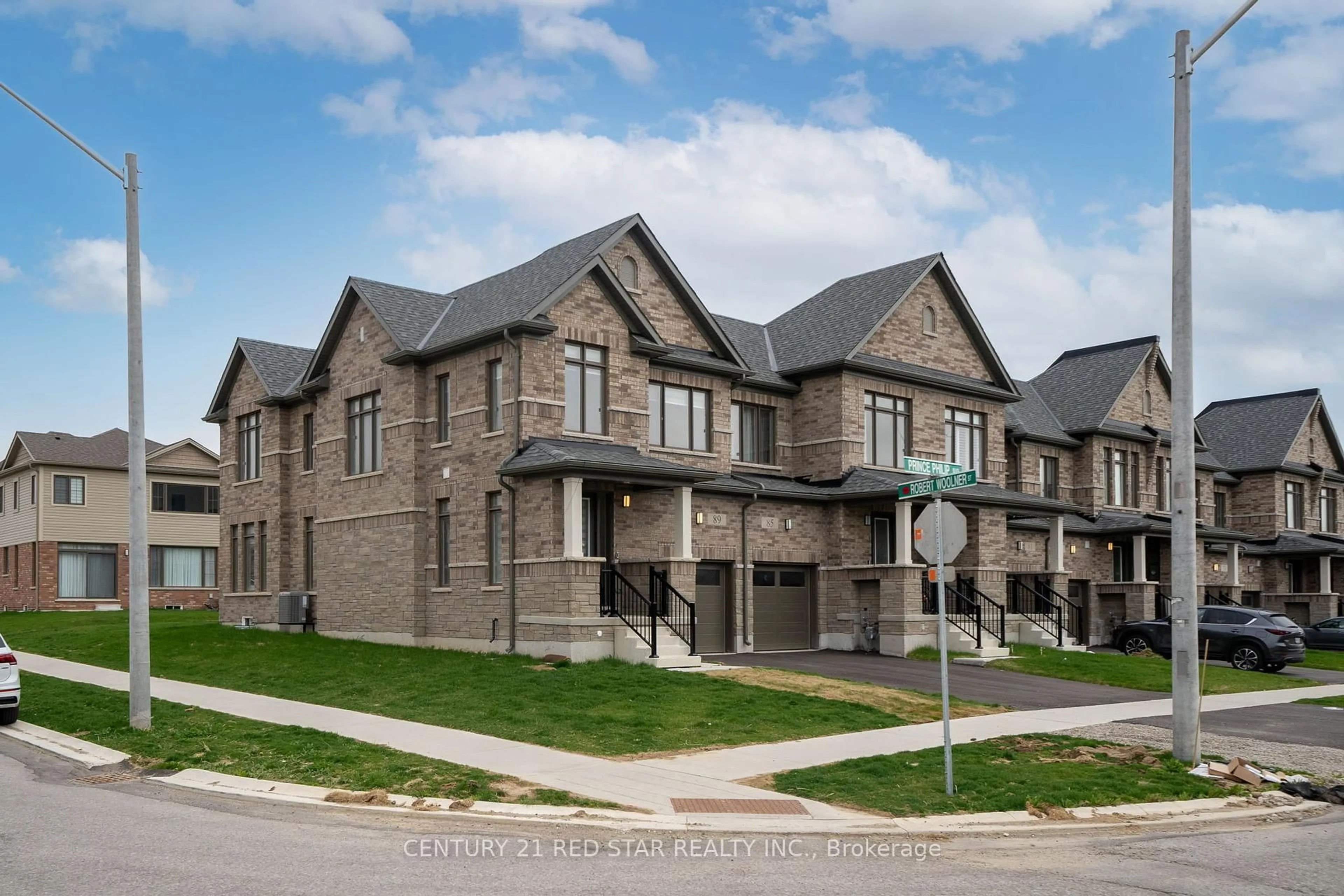 Home with brick exterior material, street for 89 Prince Philip Blvd, North Dumfries Ontario N0B 1E0