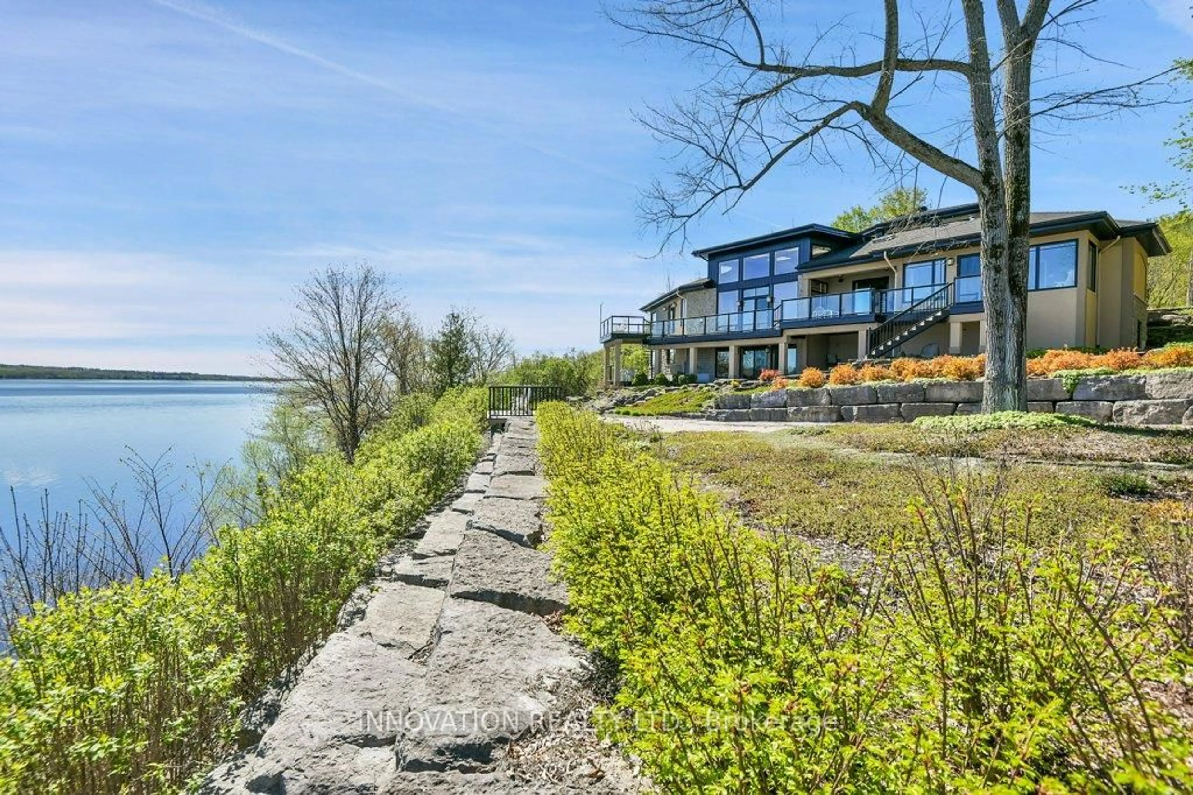 Patio, water/lake/river/ocean view for 325 Berry Side Rd, Ottawa Ontario K0A 1T0