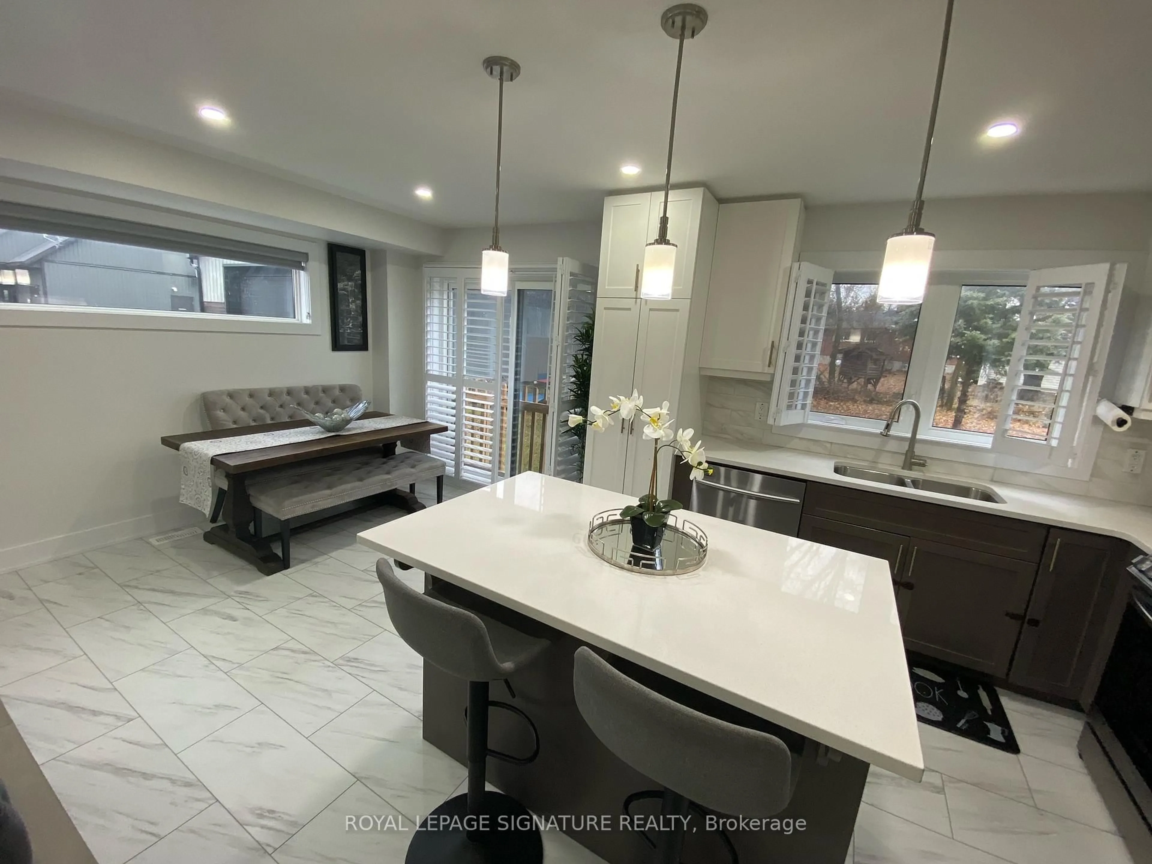 Open concept kitchen, ceramic/tile floor for 16 Webb St, East Luther Grand Valley Ontario L9W 5Y4