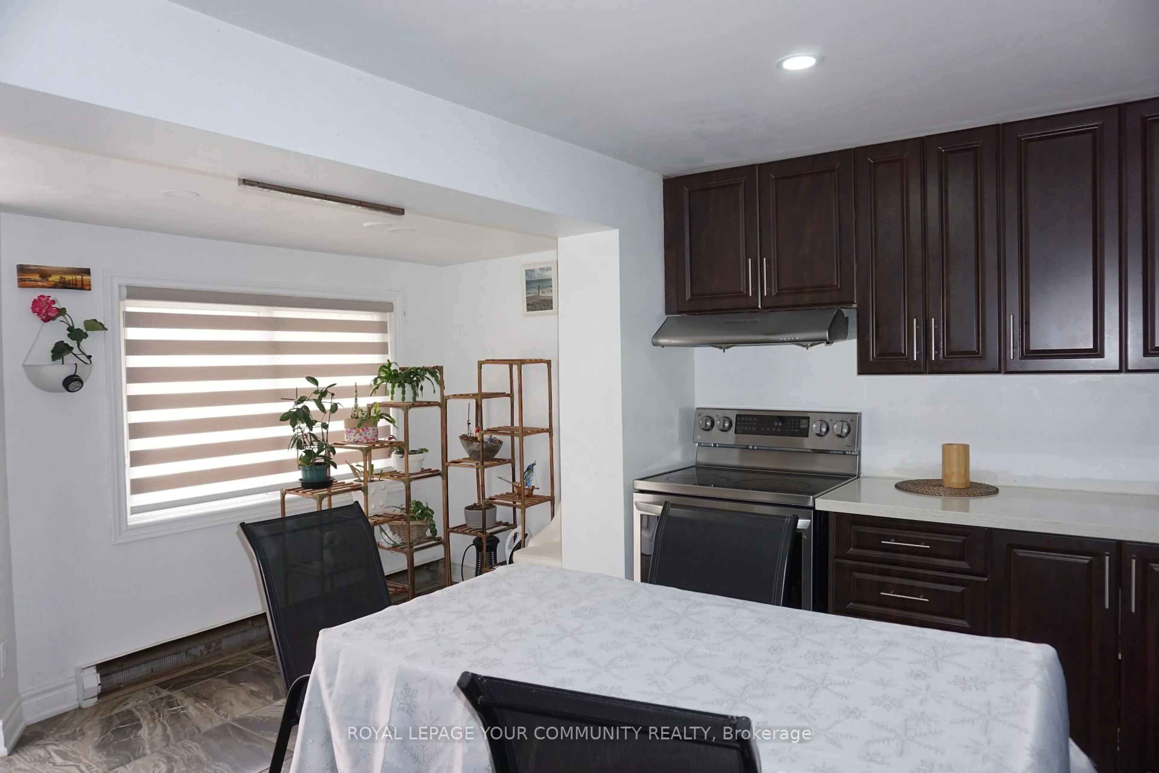 Standard kitchen, unknown for 2894 County 48 Rd, Kawartha Lakes Ontario K0M 1K0