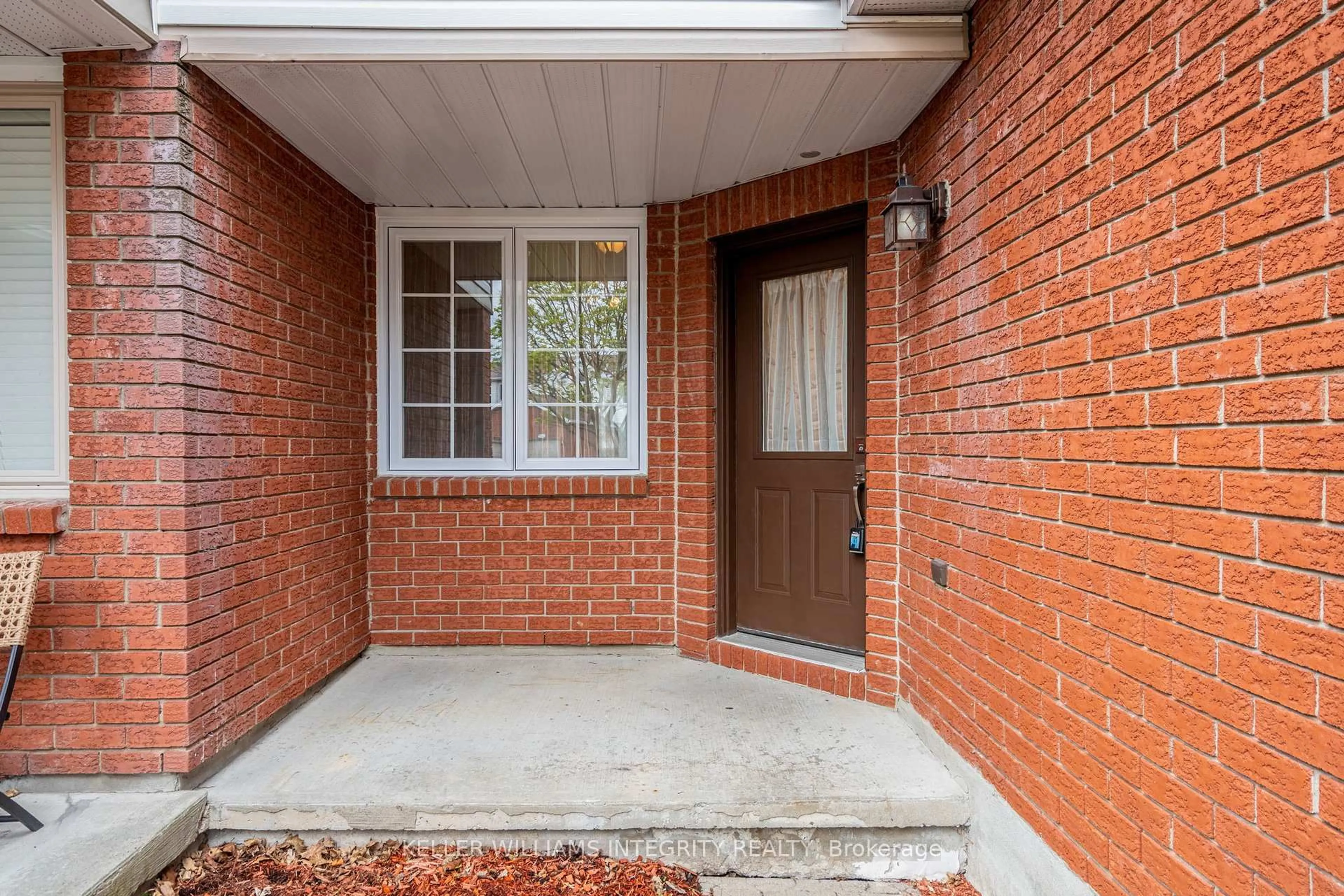 Home with brick exterior material, street for 1450 Corsham Ave, Ottawa Ontario K4A 3M5