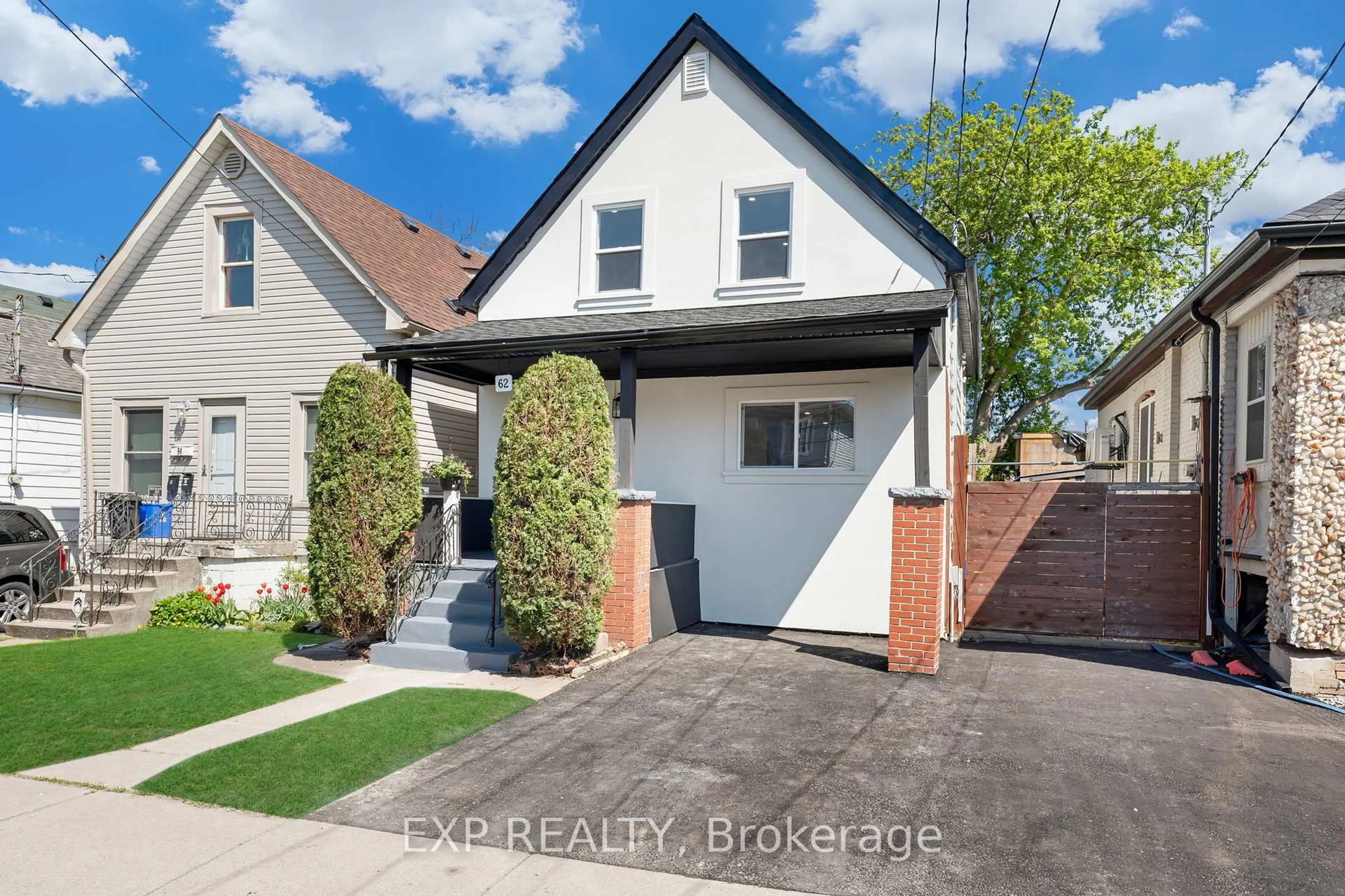Home with brick exterior material, street for 62 Norman St, Hamilton Ontario L8H 4J5