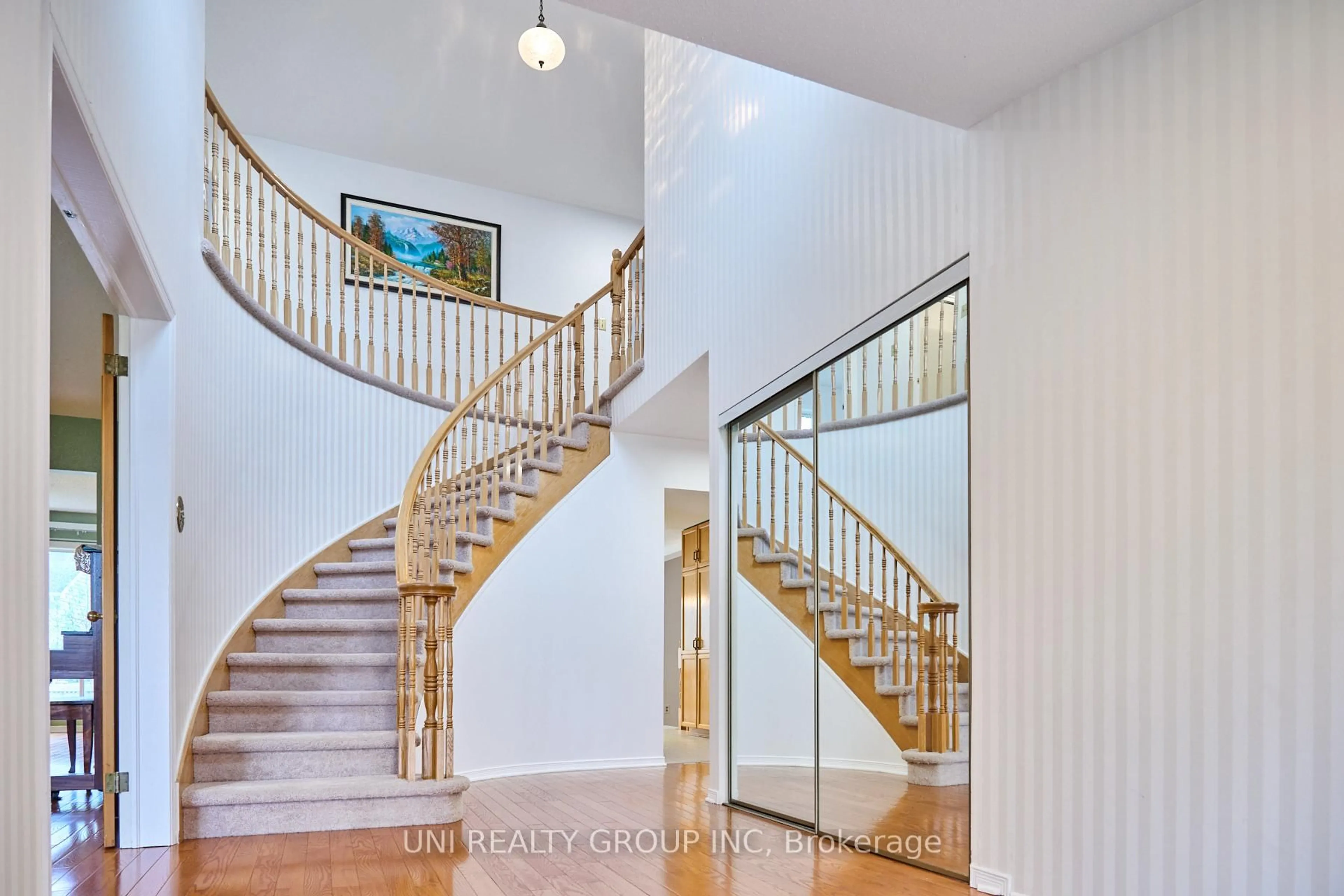 Unknown for 64 BRAMBLEGROVE Cres, Ottawa Ontario K1T 3E9