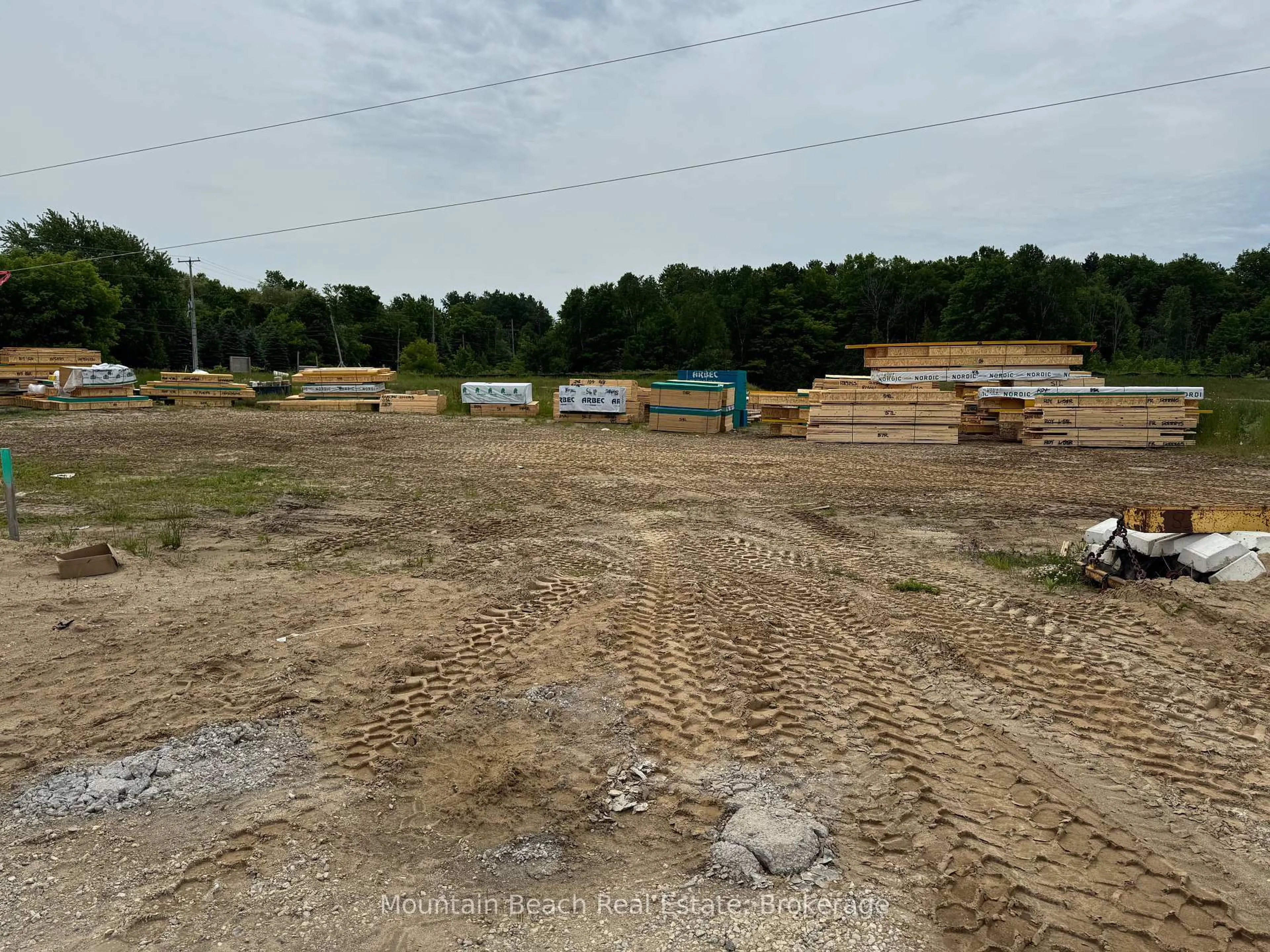 Unknown for LOT 56 Yvonne Cres, Blue Mountains Ontario L9Y 0K8