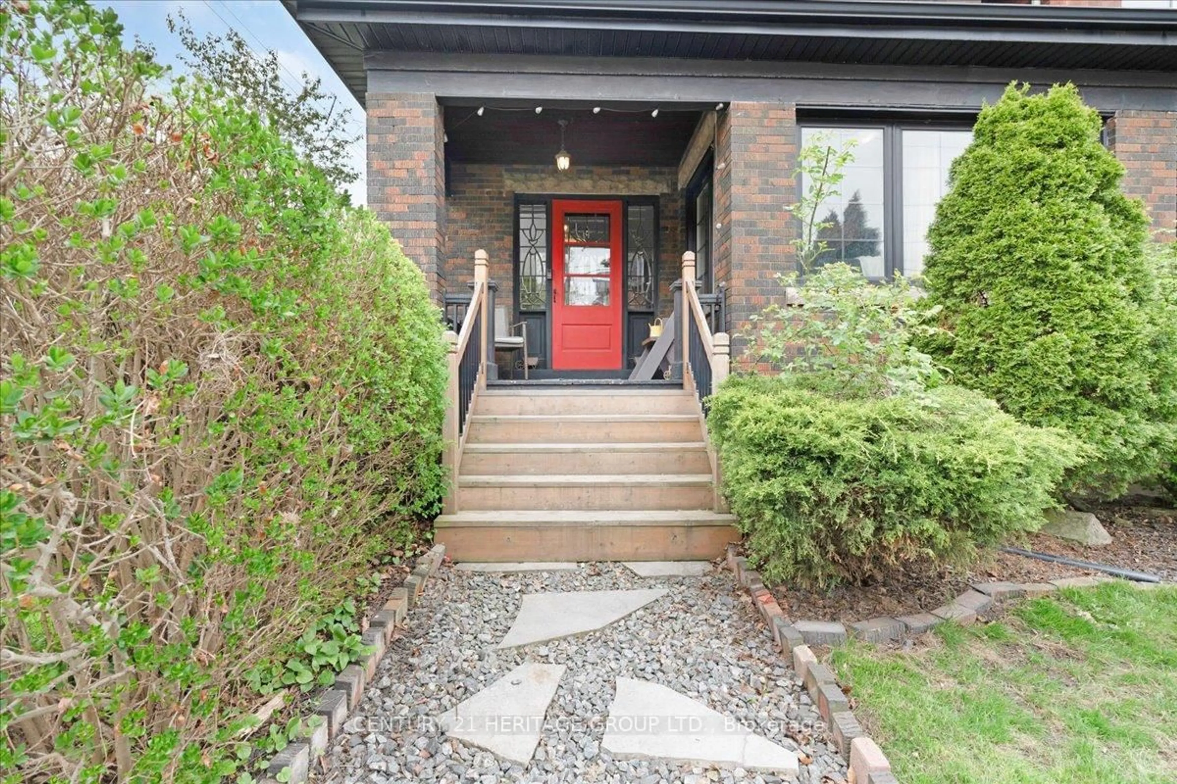 Unknown for 130 Cumberland Ave, Hamilton Ontario L8M 1Z3