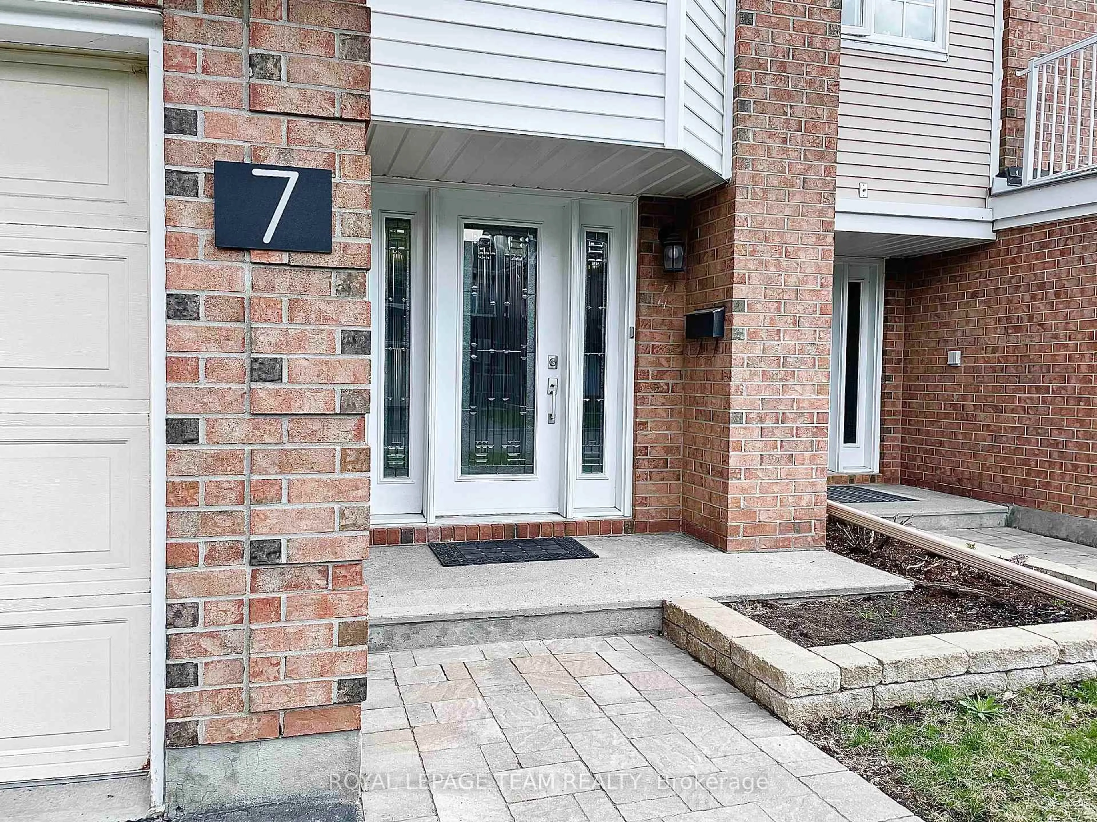 Unknown for 7 Wrenwood Cres, Ottawa Ontario K2G 5V3