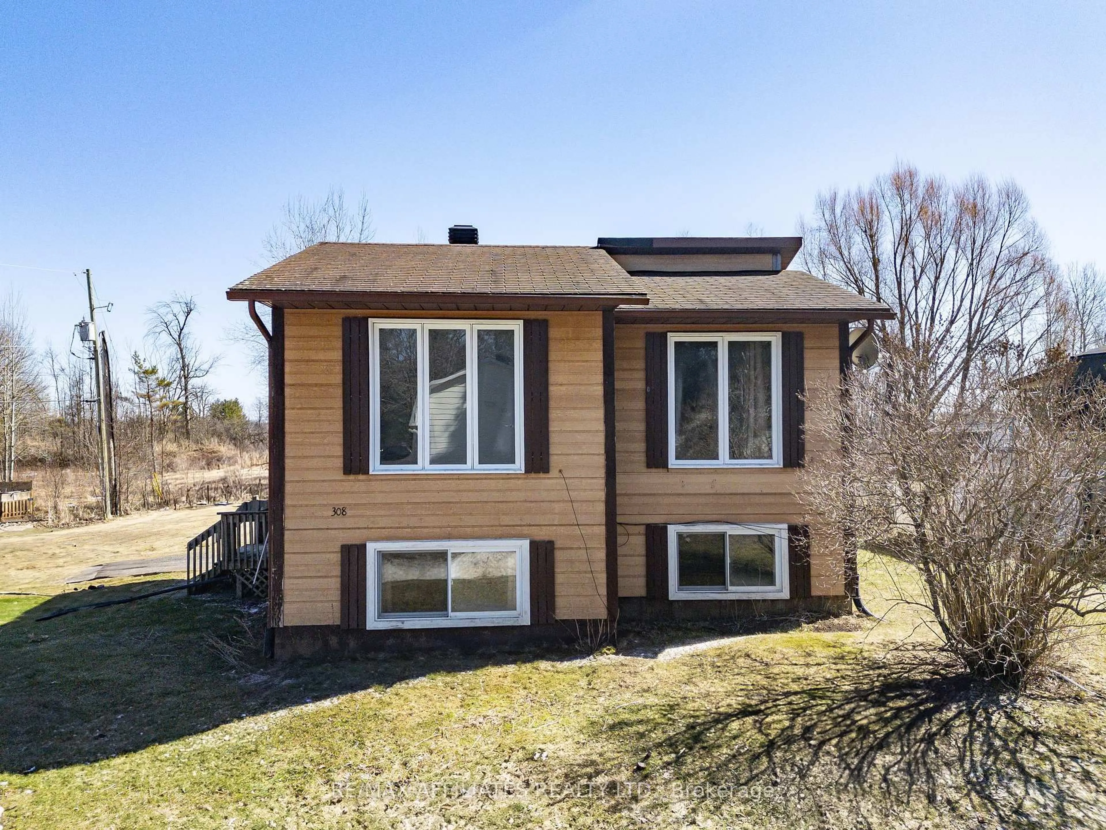 Home with vinyl exterior material, unknown for 26 Salmon Side Rd #308, Rideau Lakes Ontario K7A 4S5