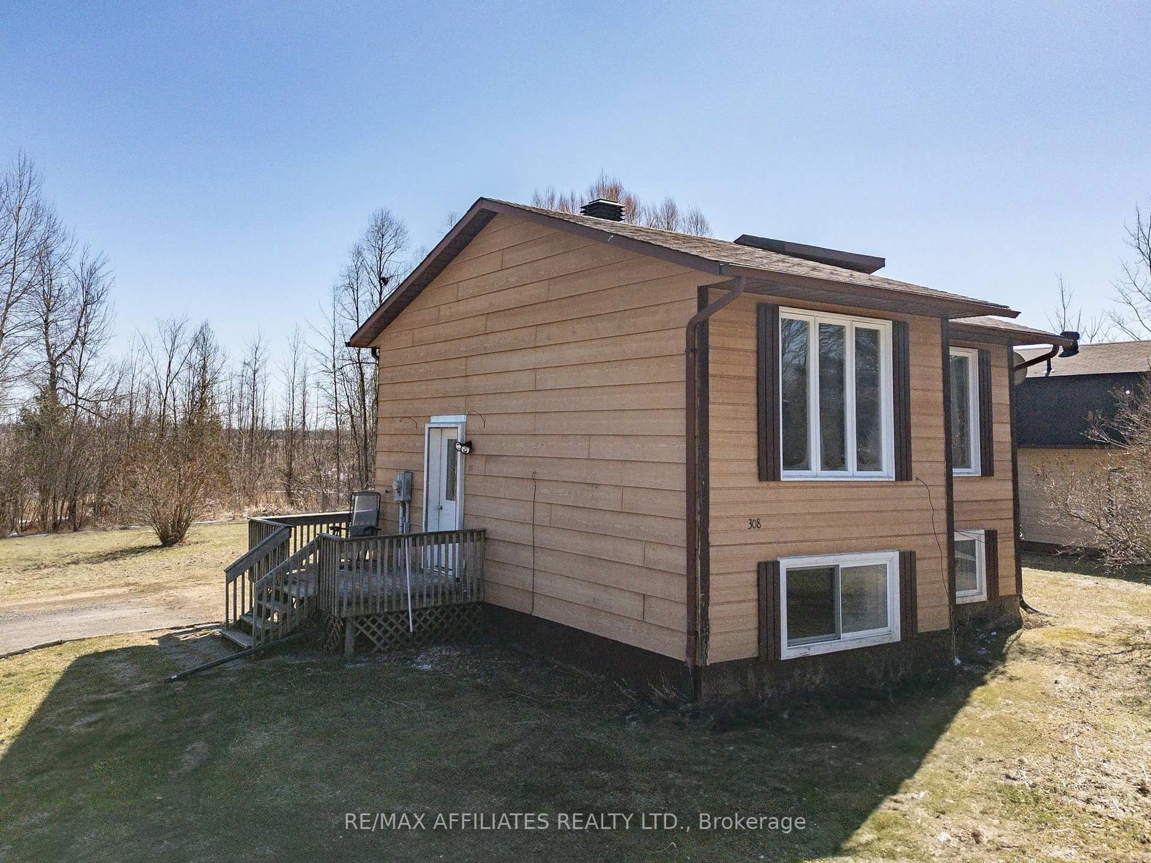 Unknown for 26 Salmon Side Rd #308, Rideau Lakes Ontario K7A 4S5