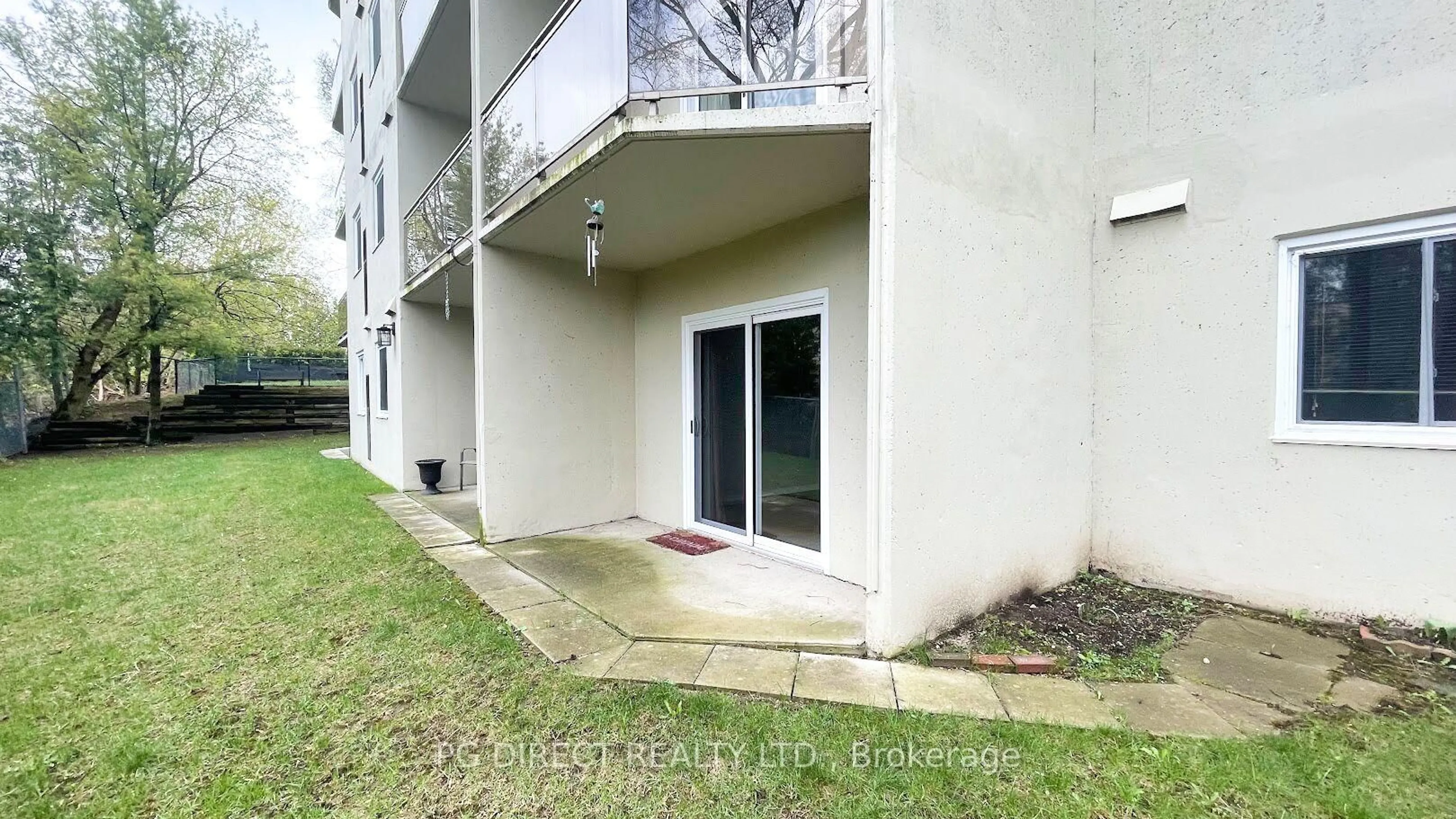 Patio, water/lake/river/ocean view for 245 Queen St #102, Centre Wellington Ontario N1M 3R6