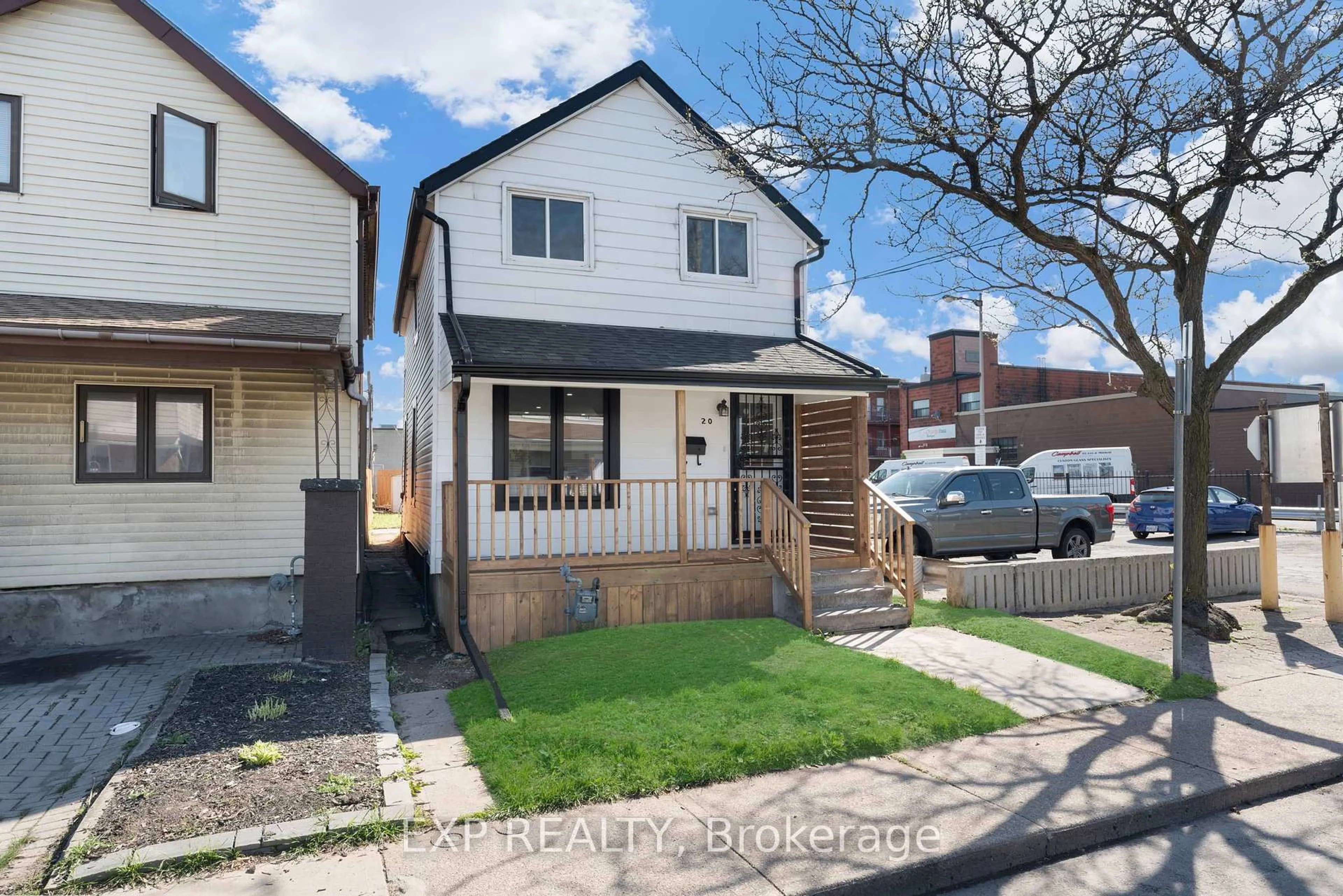 Unknown for 20 Britannia Ave, Hamilton Ontario L8H 1W4
