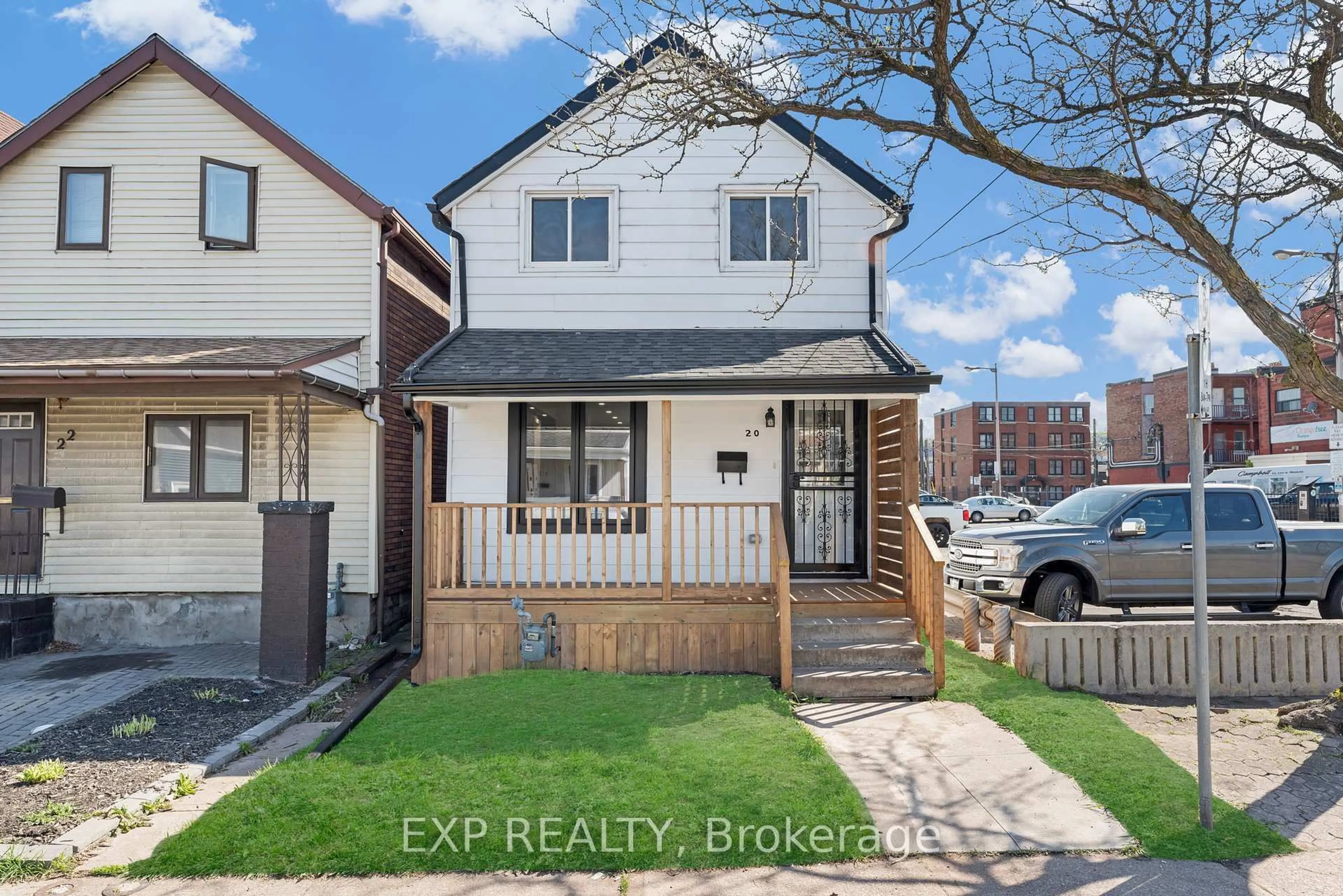 Unknown for 20 Britannia Ave, Hamilton Ontario L8H 1W4