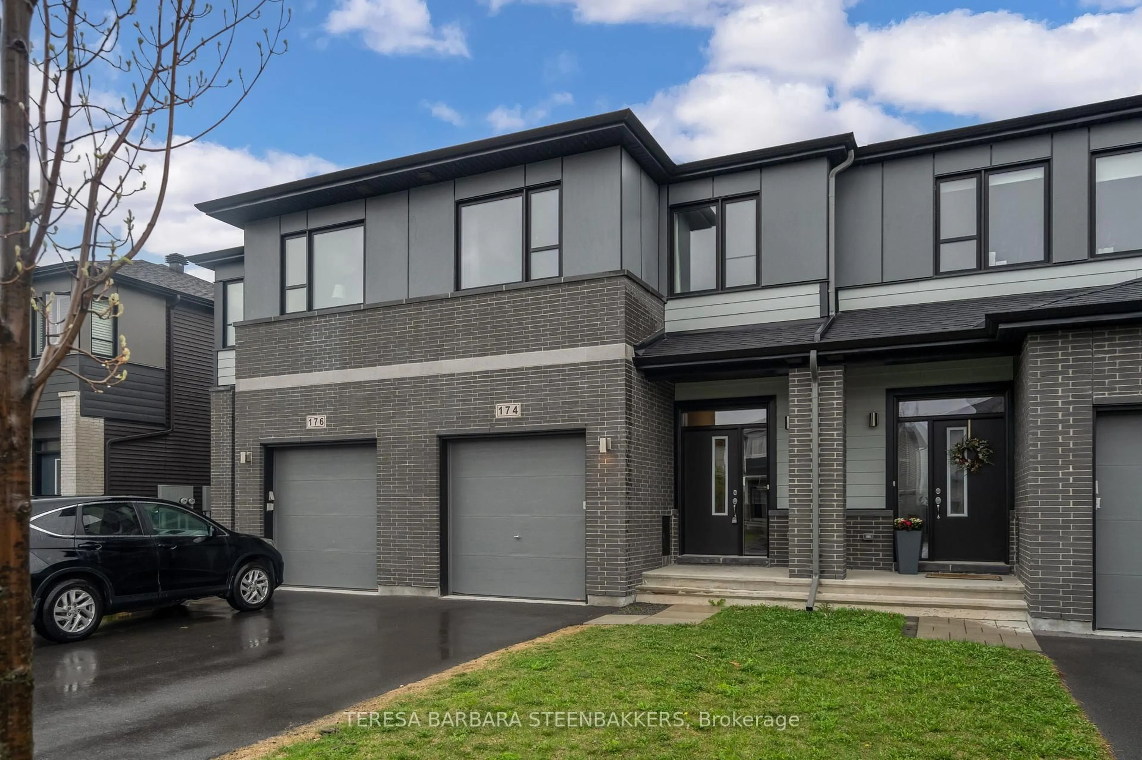 Home with brick exterior material, street for 174 Tapadero Ave, Stittsville Ontario K2V 0N9
