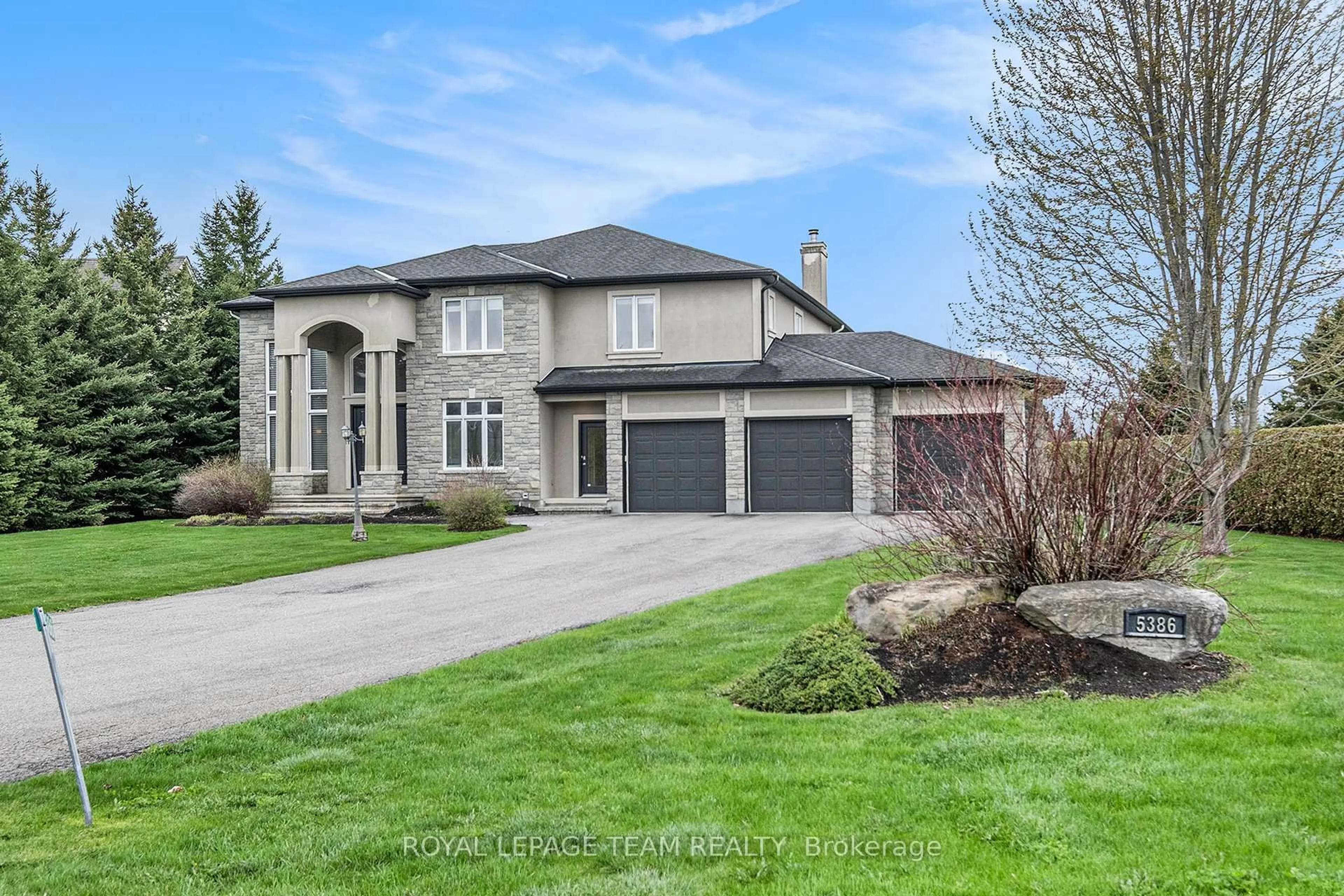 Home with brick exterior material, street for 5386 Mansel Cres, Ottawa Ontario K4M 1L3