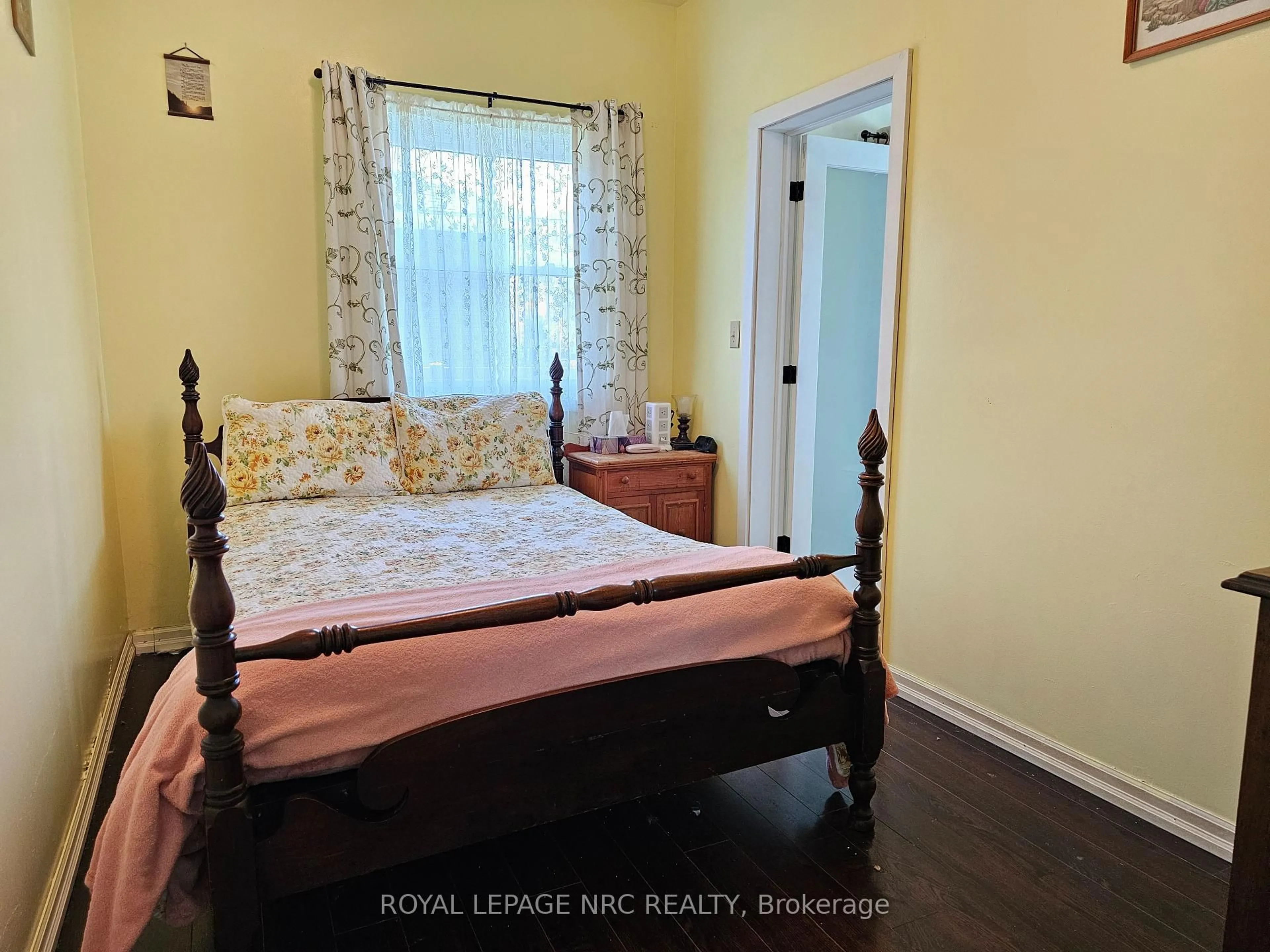A pic of a room for 58 Christmas St, Port Colborne Ontario L3K 1M5