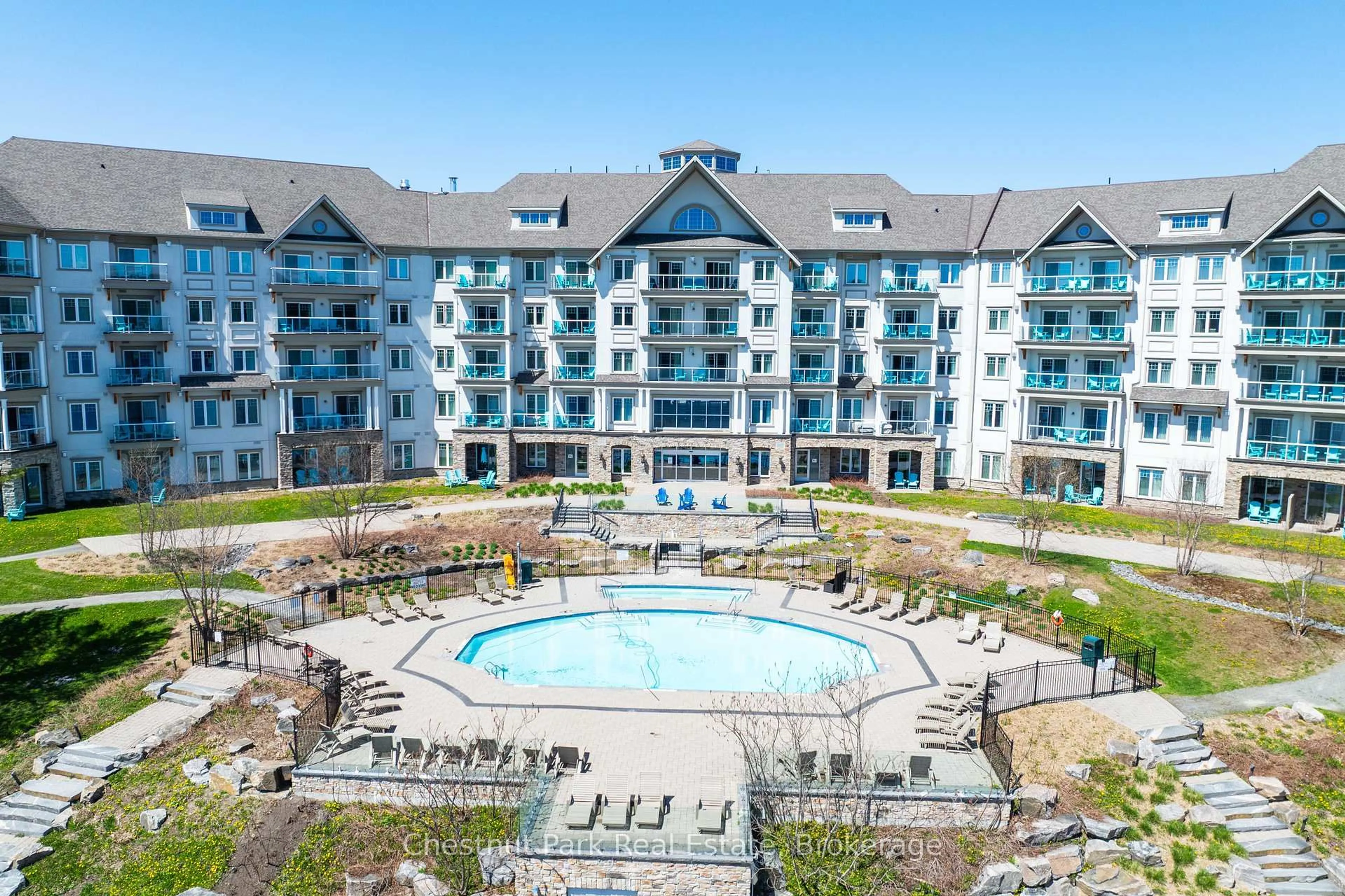 Pool for 25 Pen Lake Point Rd #2, Huntsville Ontario P1H 1A9