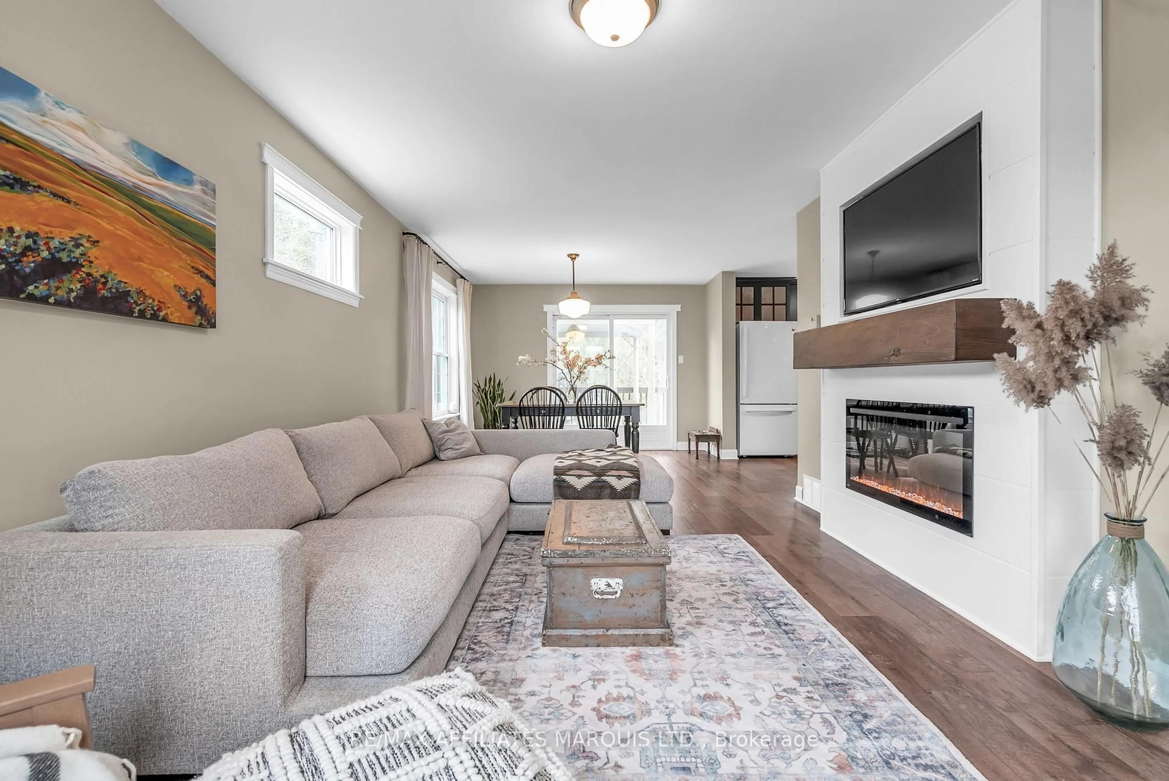 Living room with furniture, unknown for 26 Napier St, South Stormont Ontario K0C 1M0