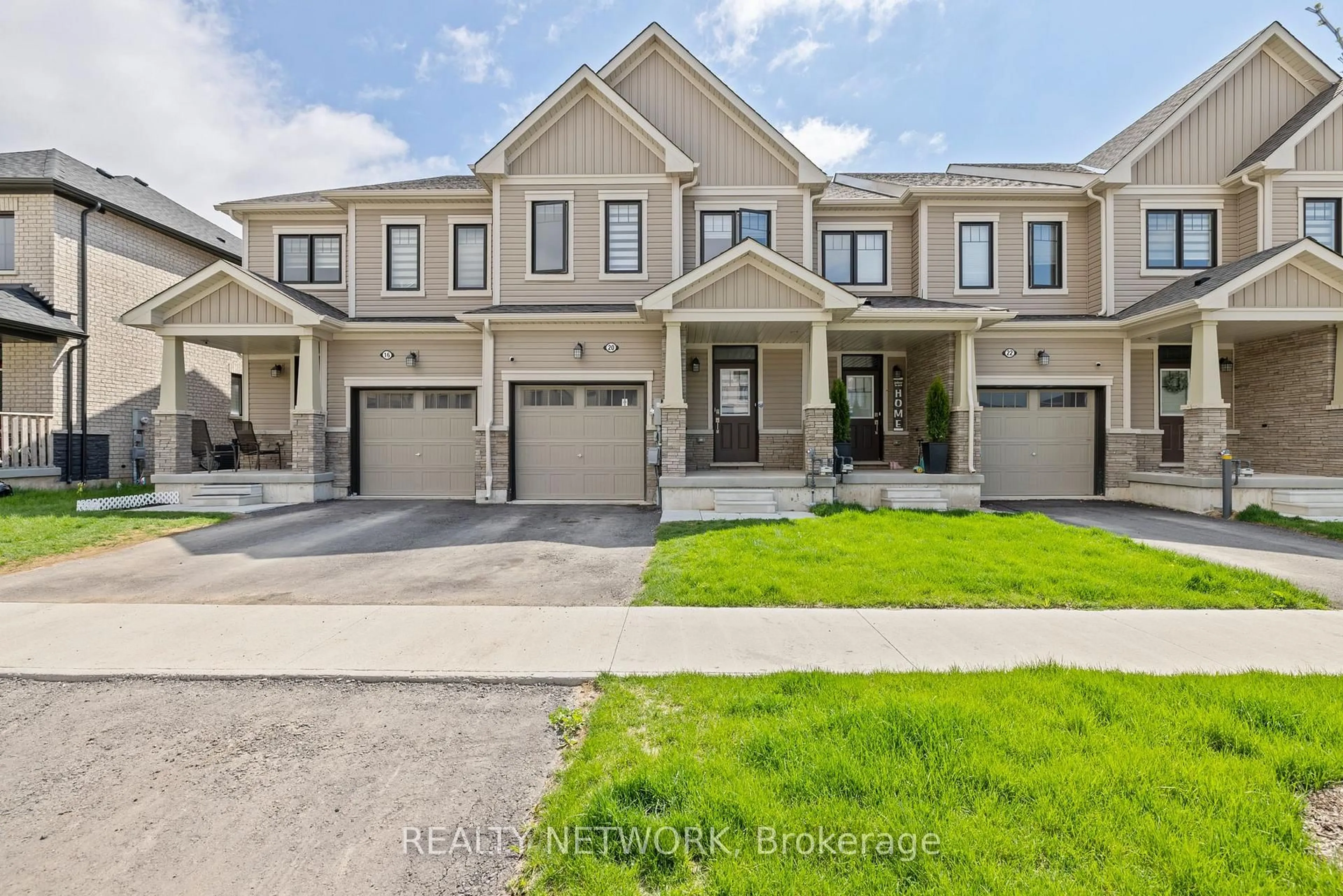 Home with brick exterior material, street for 20 Daisy Lane, Thorold Ontario L3B 0L3