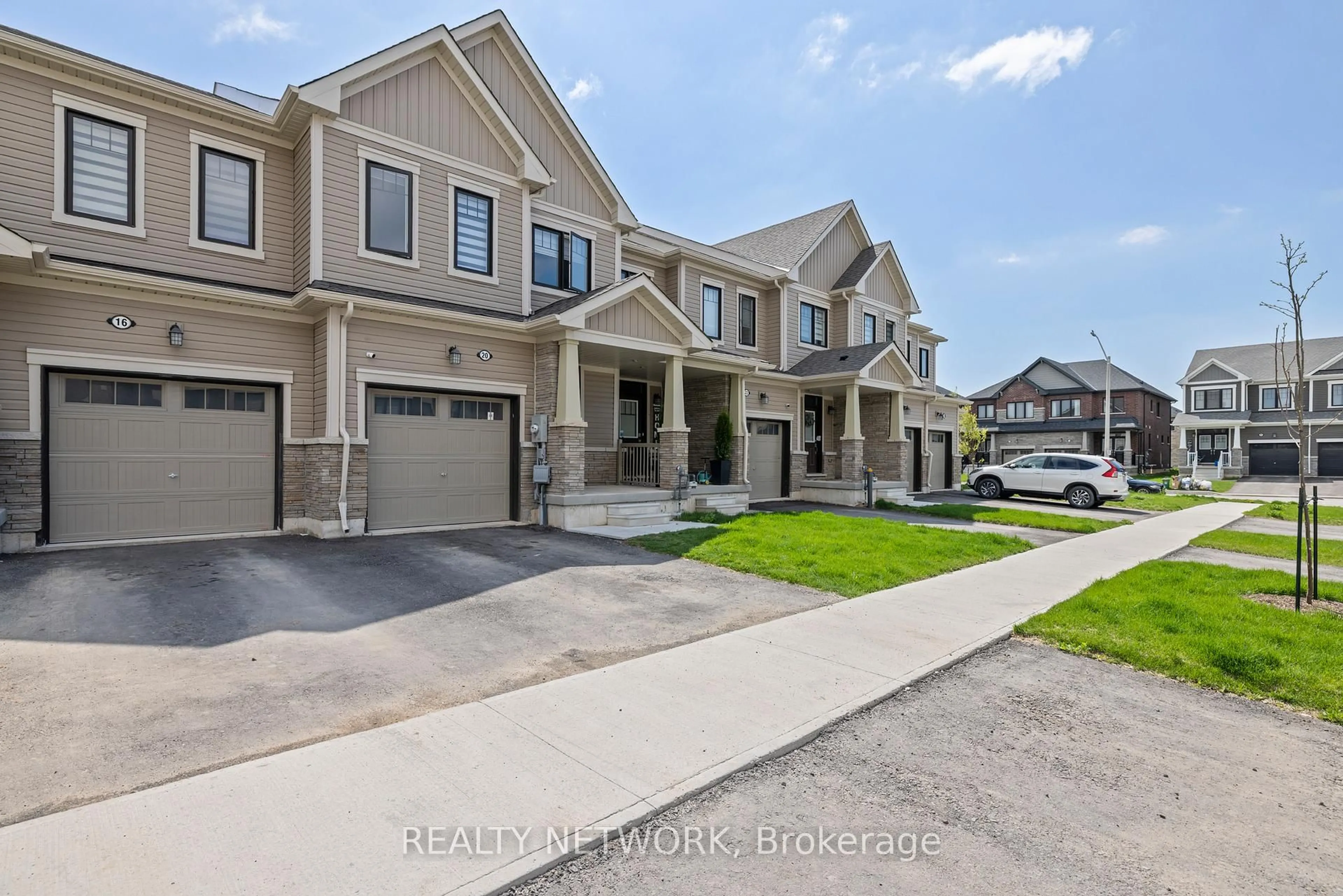 Unknown for 20 Daisy Lane, Thorold Ontario L3B 0L3