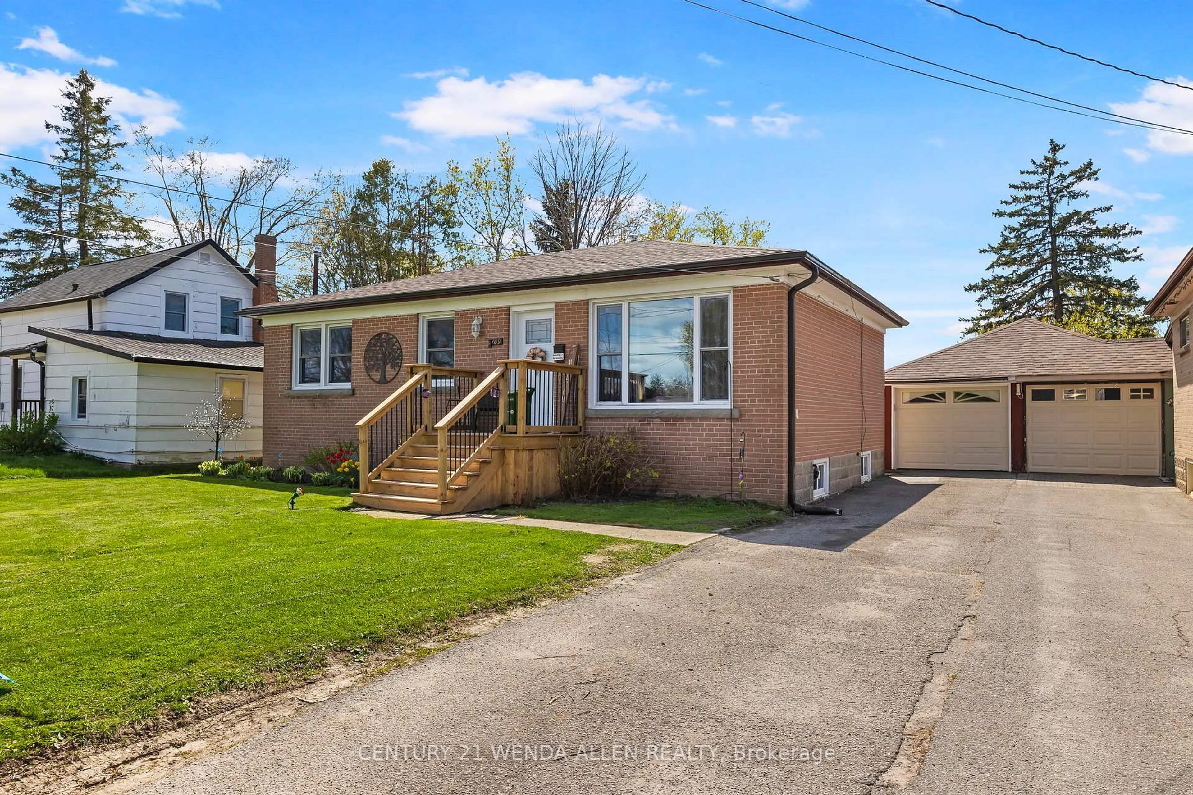 Unknown for 109 ADELAIDE St, Kawartha Lakes Ontario K9V 4L8