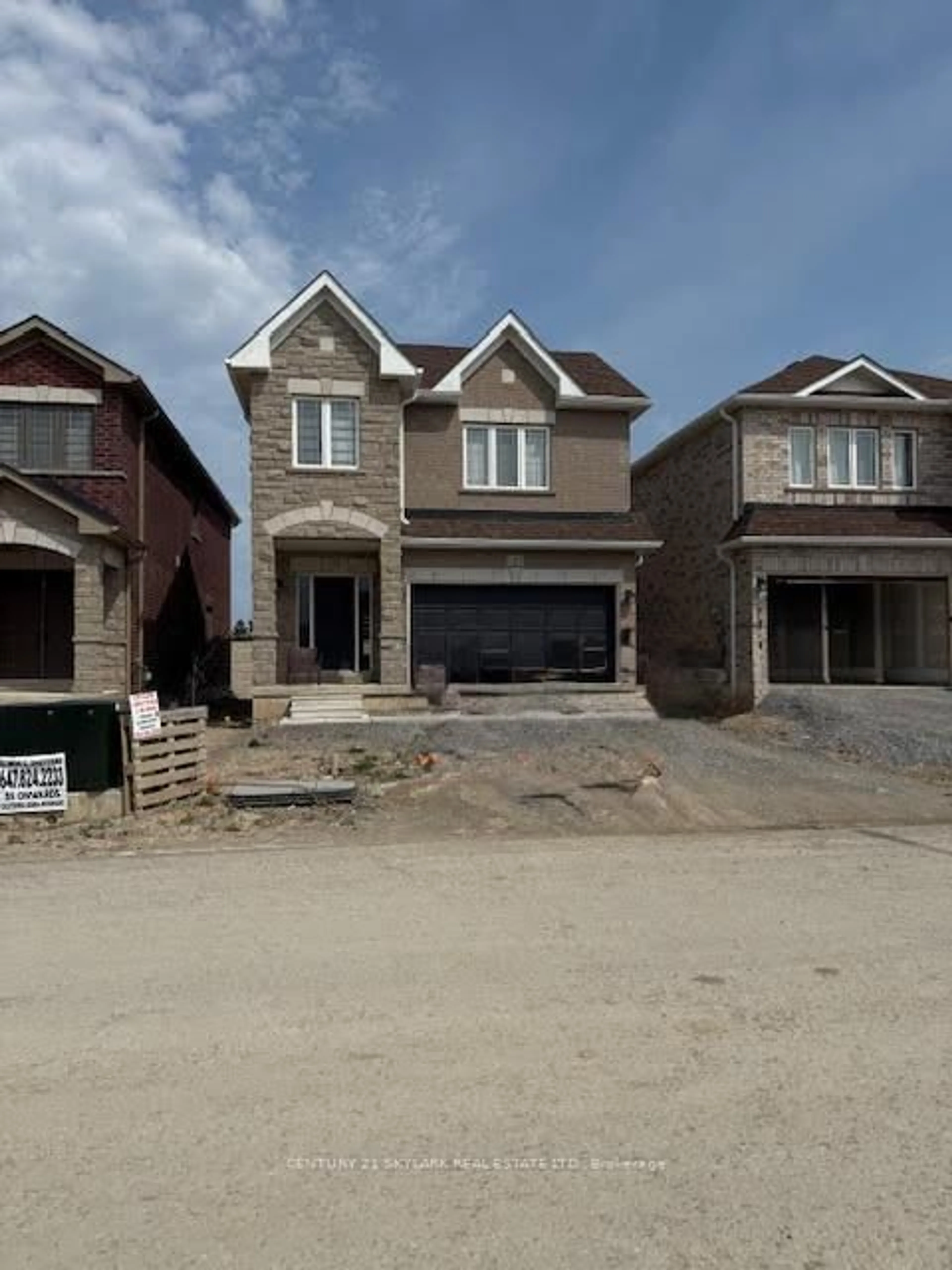 Home with brick exterior material, street for 190 Palace St, Thorold Ontario L2V 0N2