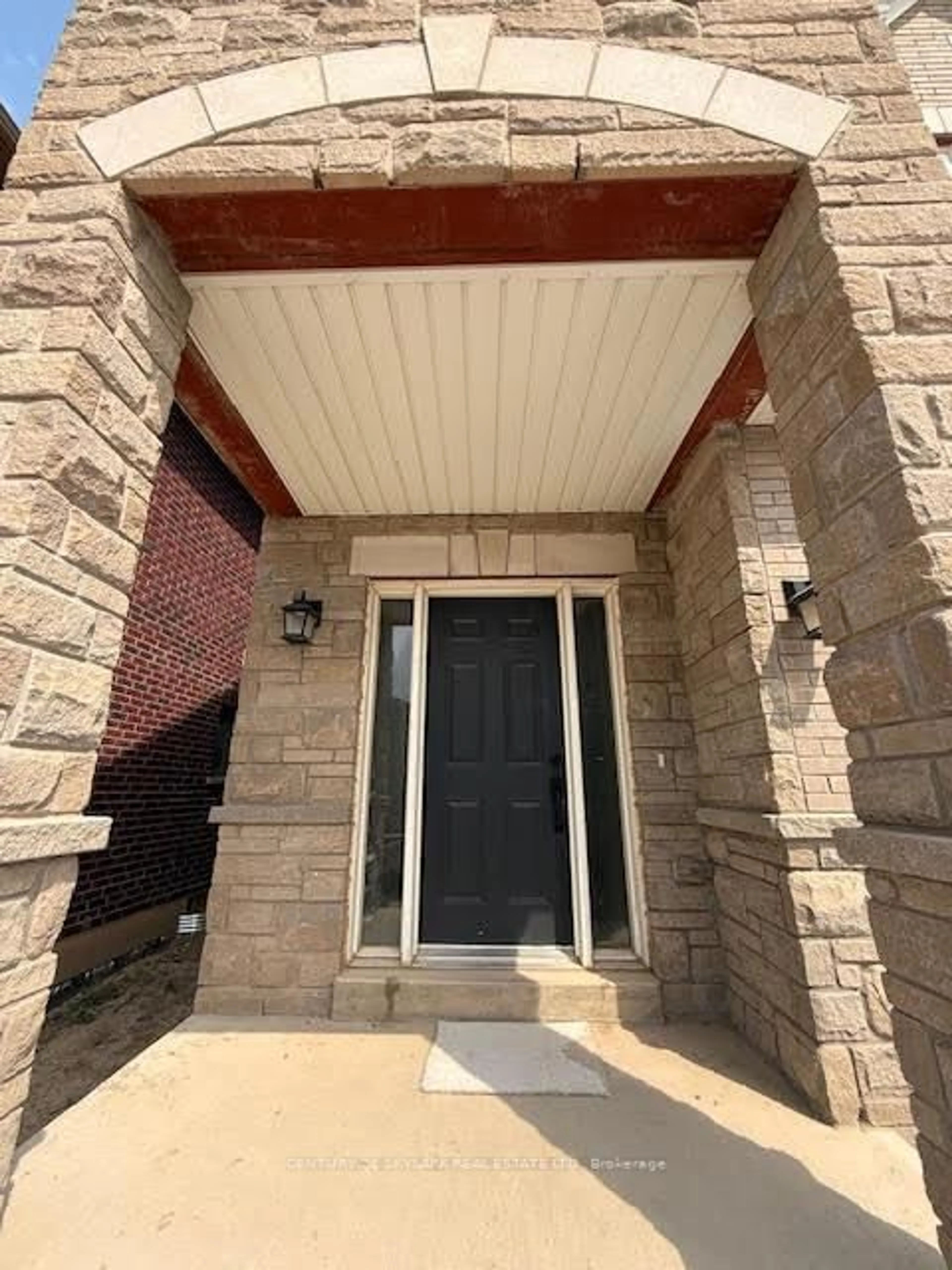 Home with brick exterior material, street for 190 Palace St, Thorold Ontario L2V 0N2