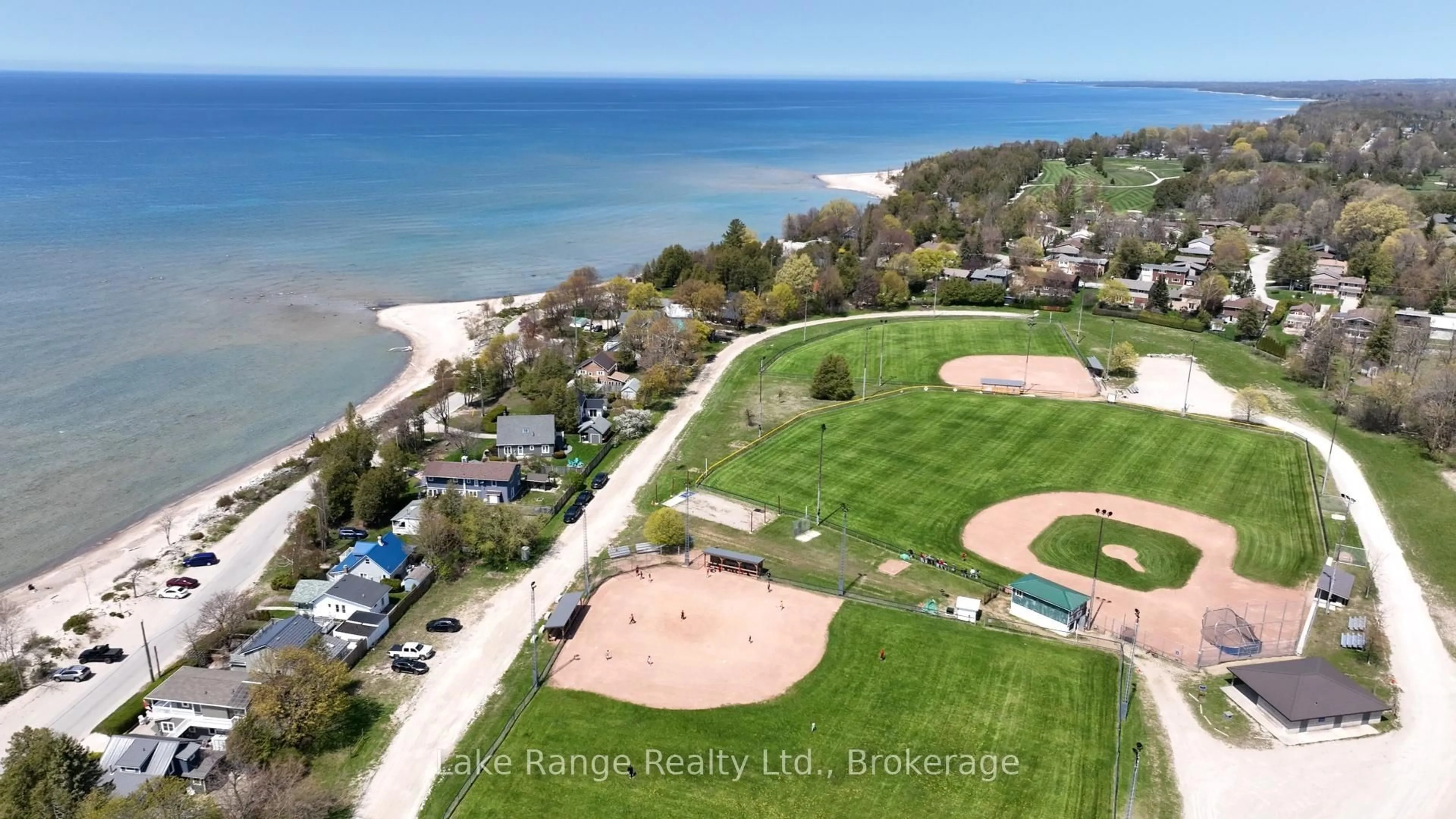A pic from outside/outdoor area/front of a property/back of a property/a pic from drone, water/lake/river/ocean view for 188 Broadway St, Kincardine Ontario N2Z 2X9