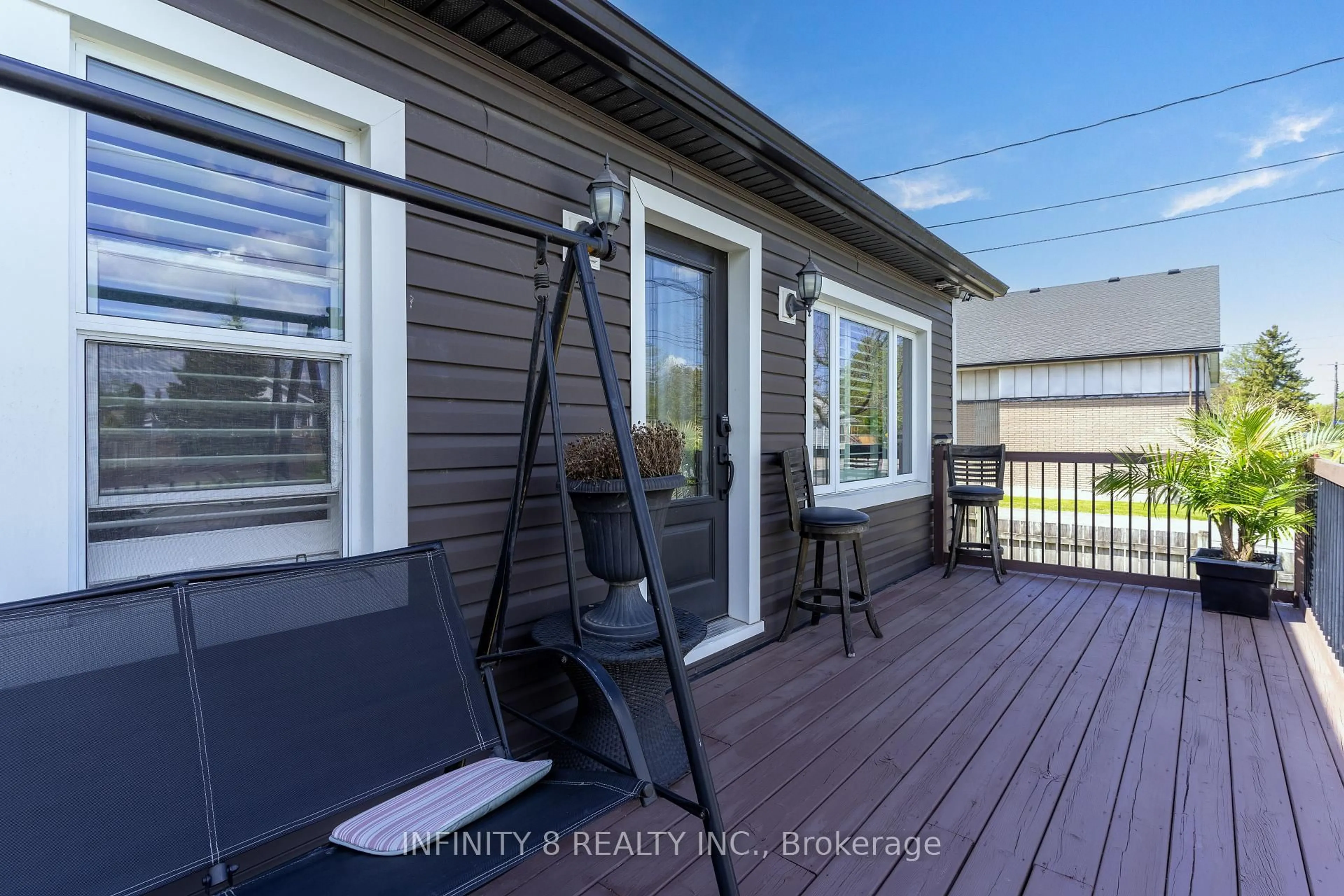 Unknown for 216 Beatrice St, Welland Ontario L3B 2Z7