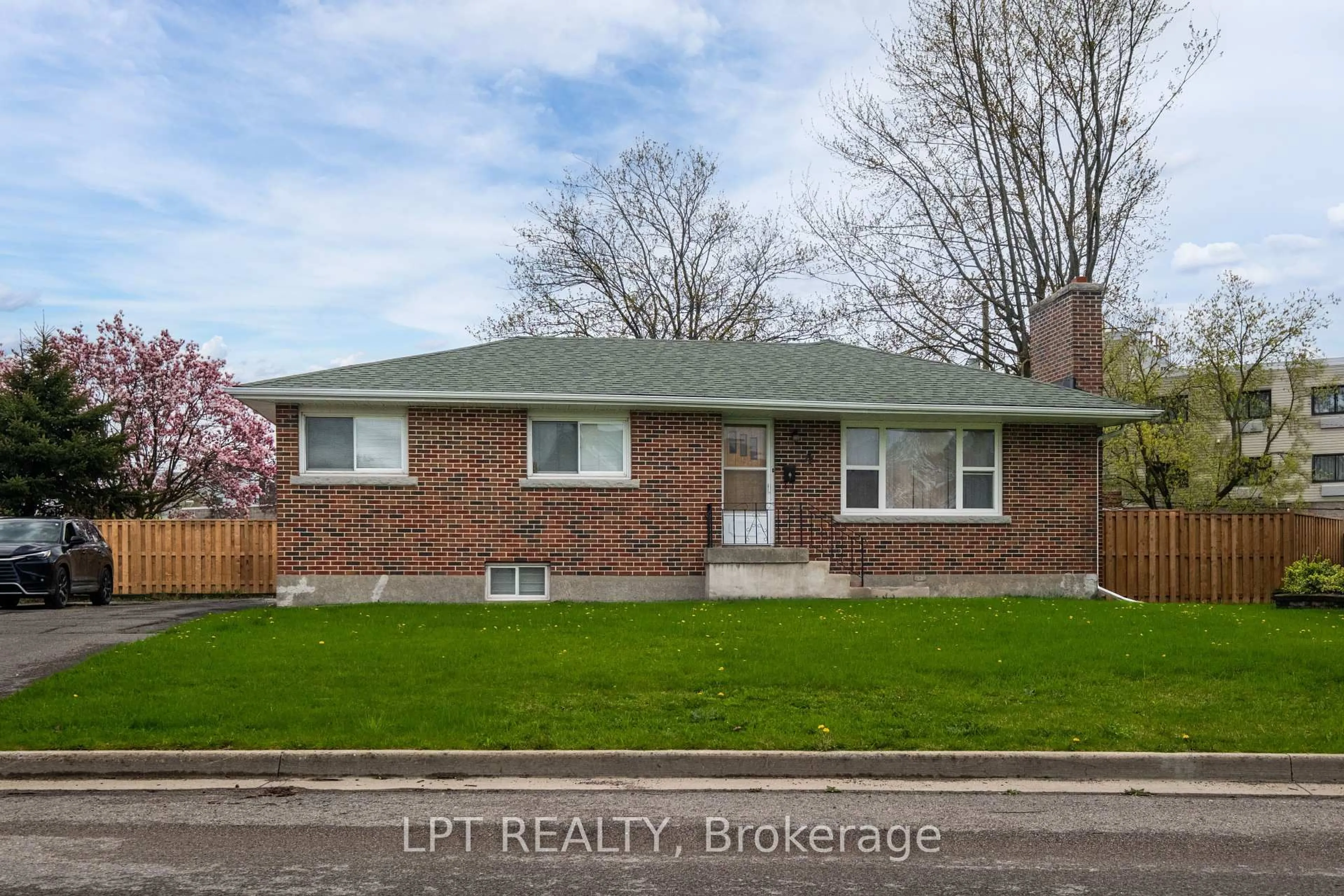 Home with brick exterior material, street for 32 Jane Ave, Kingston Ontario K7M 3G5