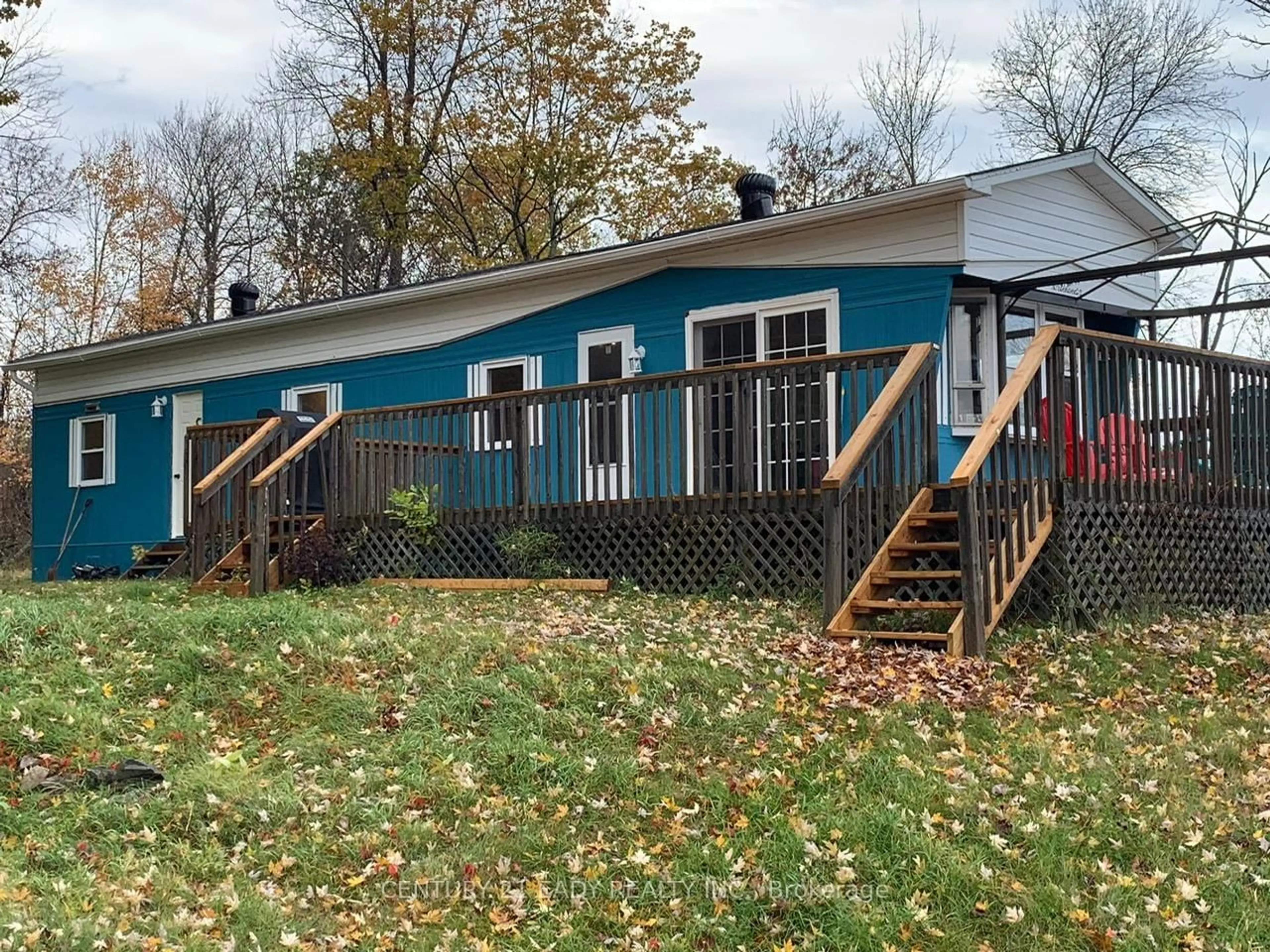Home with vinyl exterior material, unknown for 14232A Highway 509 Rd, Sydenham Ontario K0H 2T0