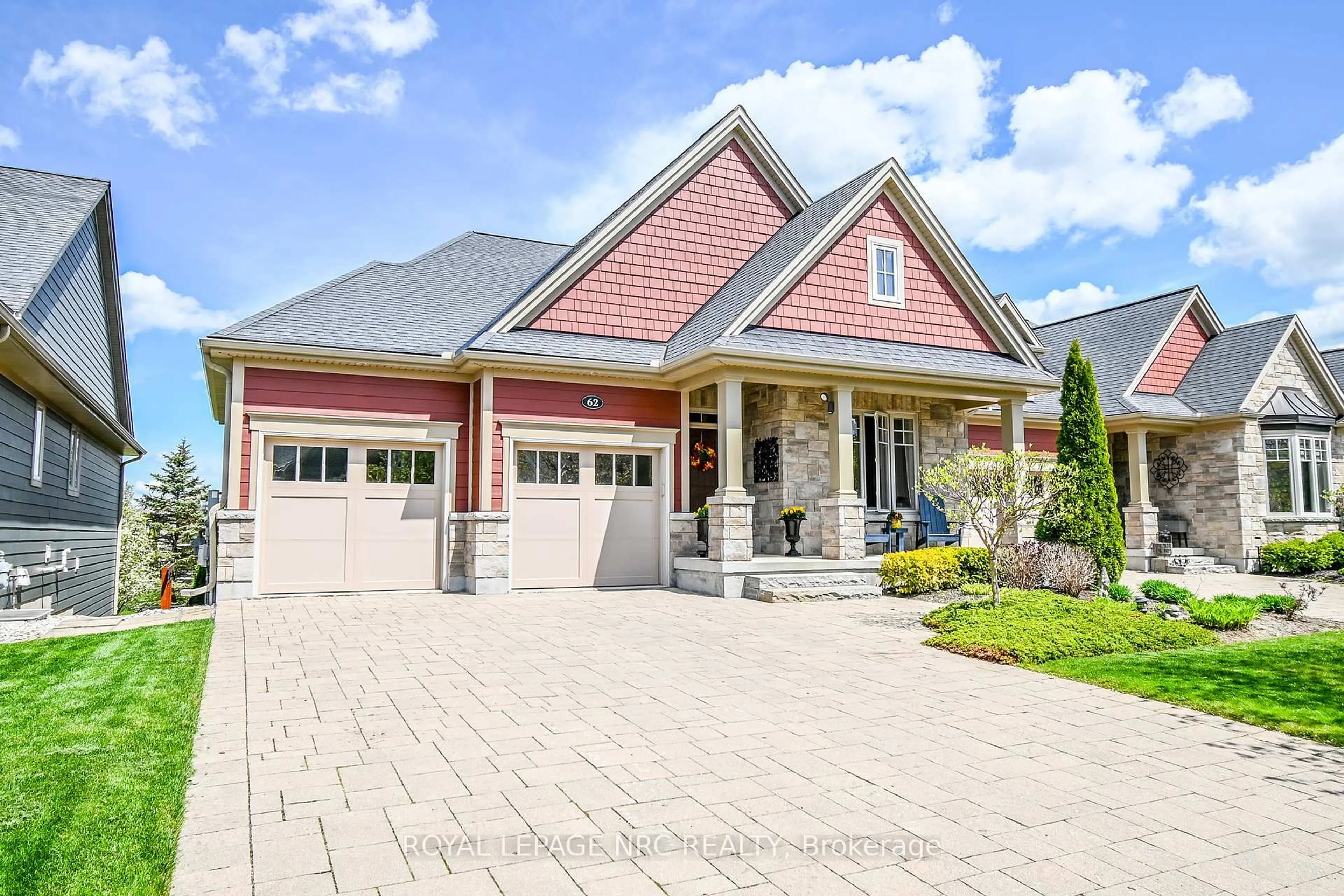Home with brick exterior material, street for 62 Coyle Crt, Welland Ontario L3C 0E2
