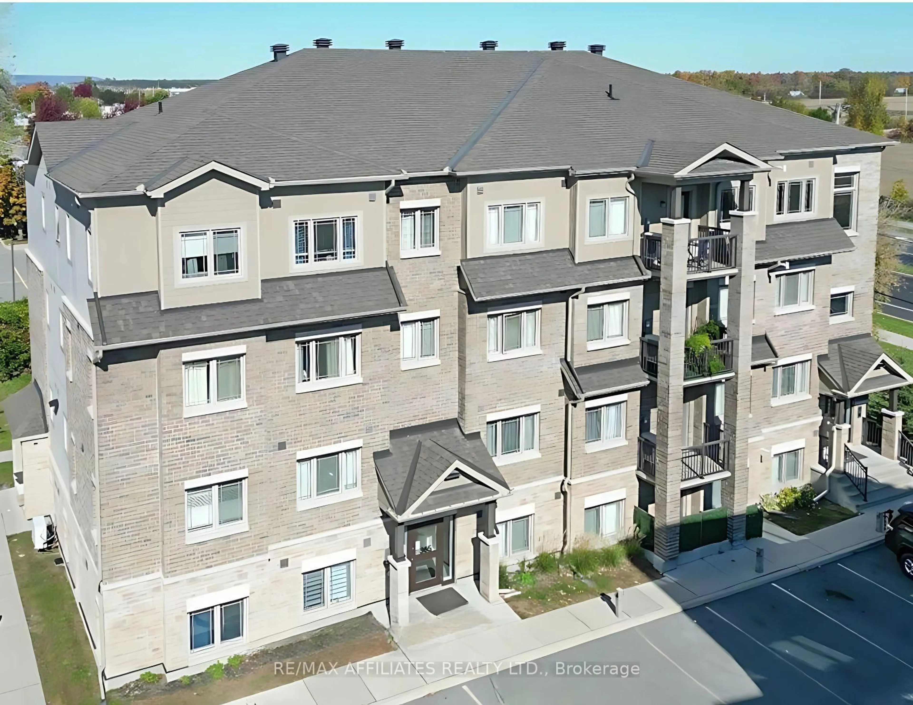 A pic from outside/outdoor area/front of a property/back of a property/a pic from drone, unknown for 365 Tribeca Private N/A #4, Ottawa Ontario K2J 6B4