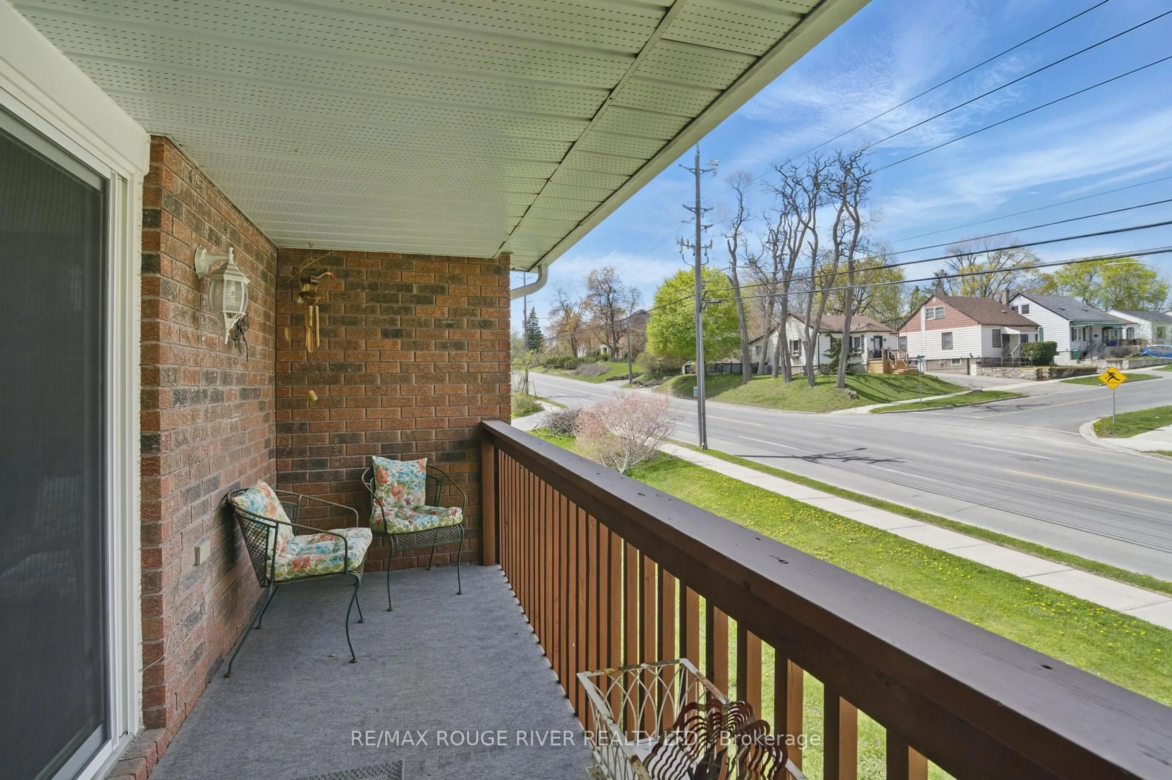 Patio, street for 475 Parkhill Rd #222, Peterborough Central Ontario K9H 7M5