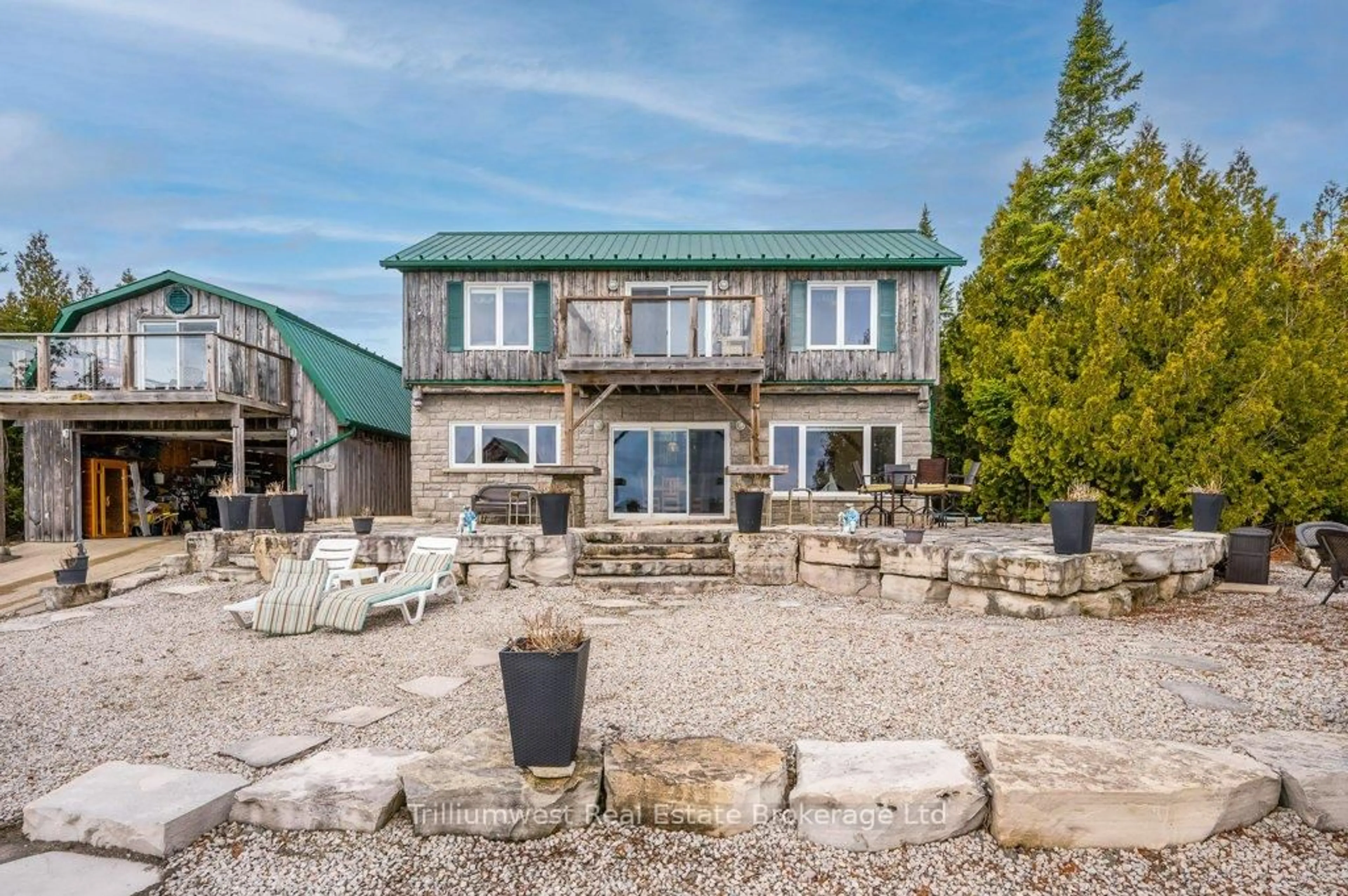 A pic from outside/outdoor area/front of a property/back of a property/a pic from drone, unknown for 19 Eagle Rd, Northern Bruce Peninsula Ontario N0H 2R0