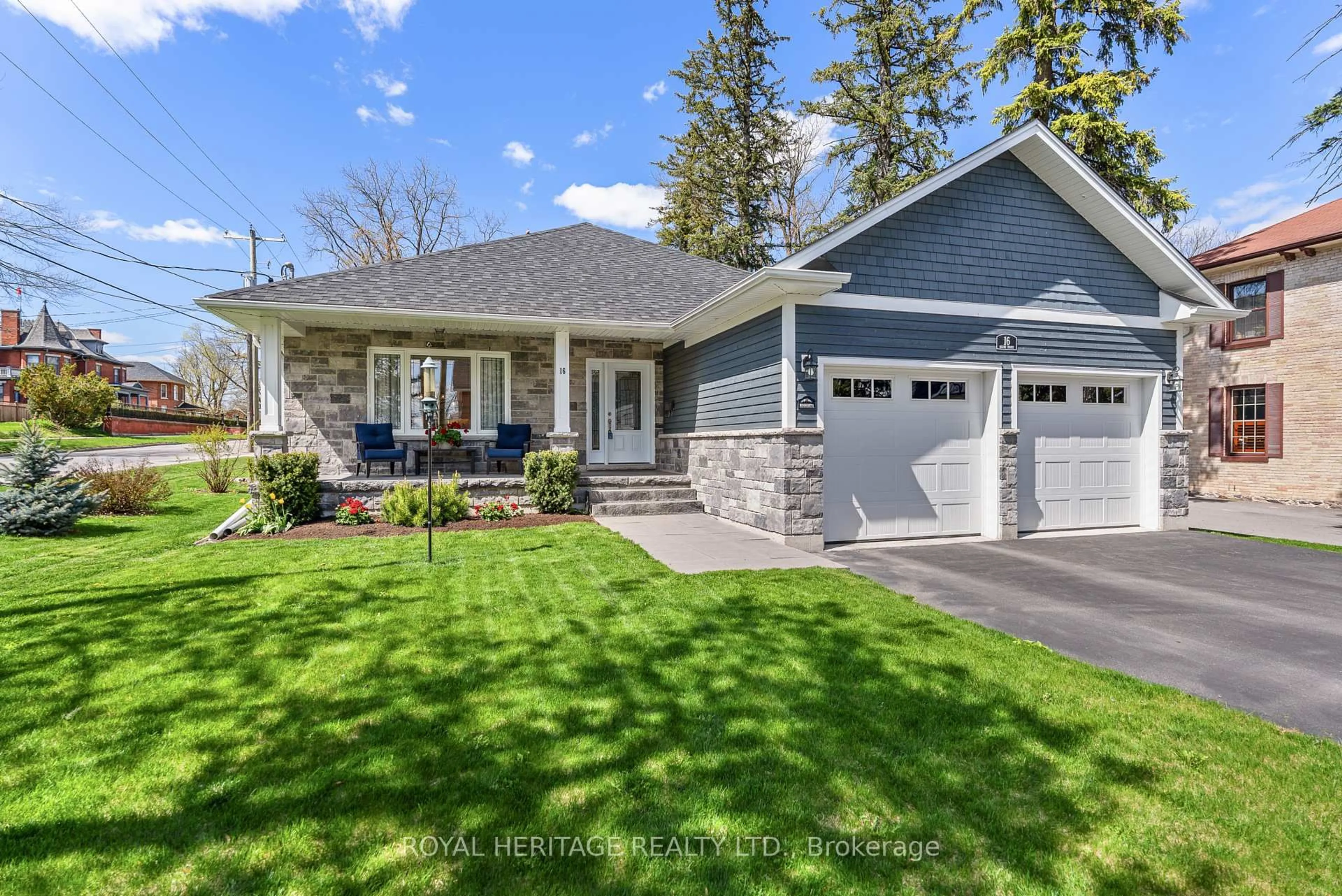 Home with vinyl exterior material, street for 16 Regent St, Kawartha Lakes Ontario K9V 3T7