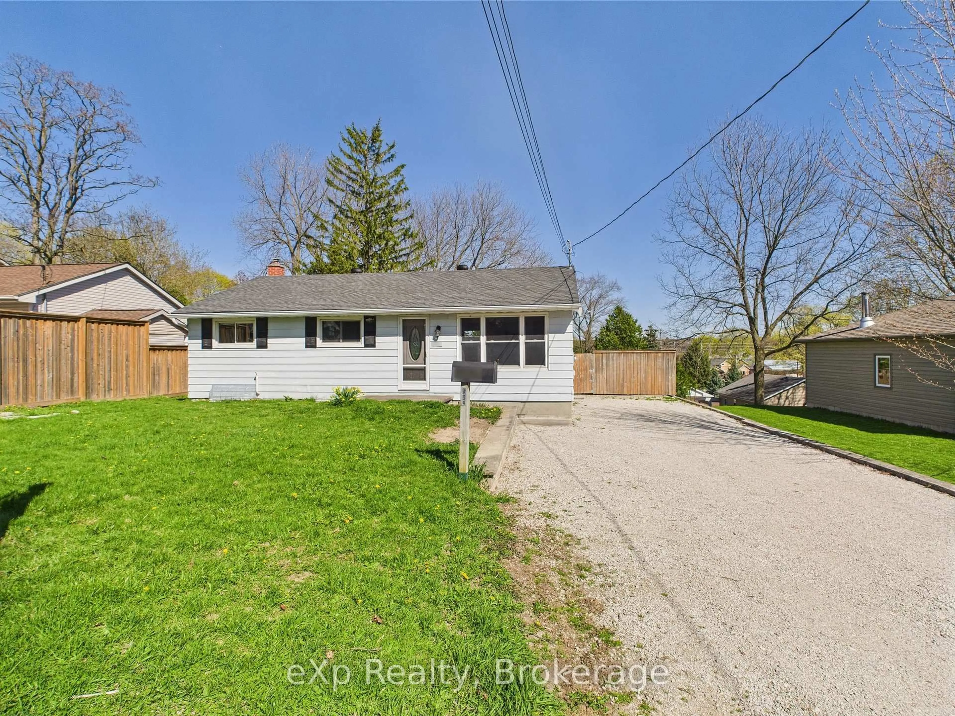 A pic from outside/outdoor area/front of a property/back of a property/a pic from drone, street for 2321 5th Ave, Owen Sound Ontario N4K 5C7