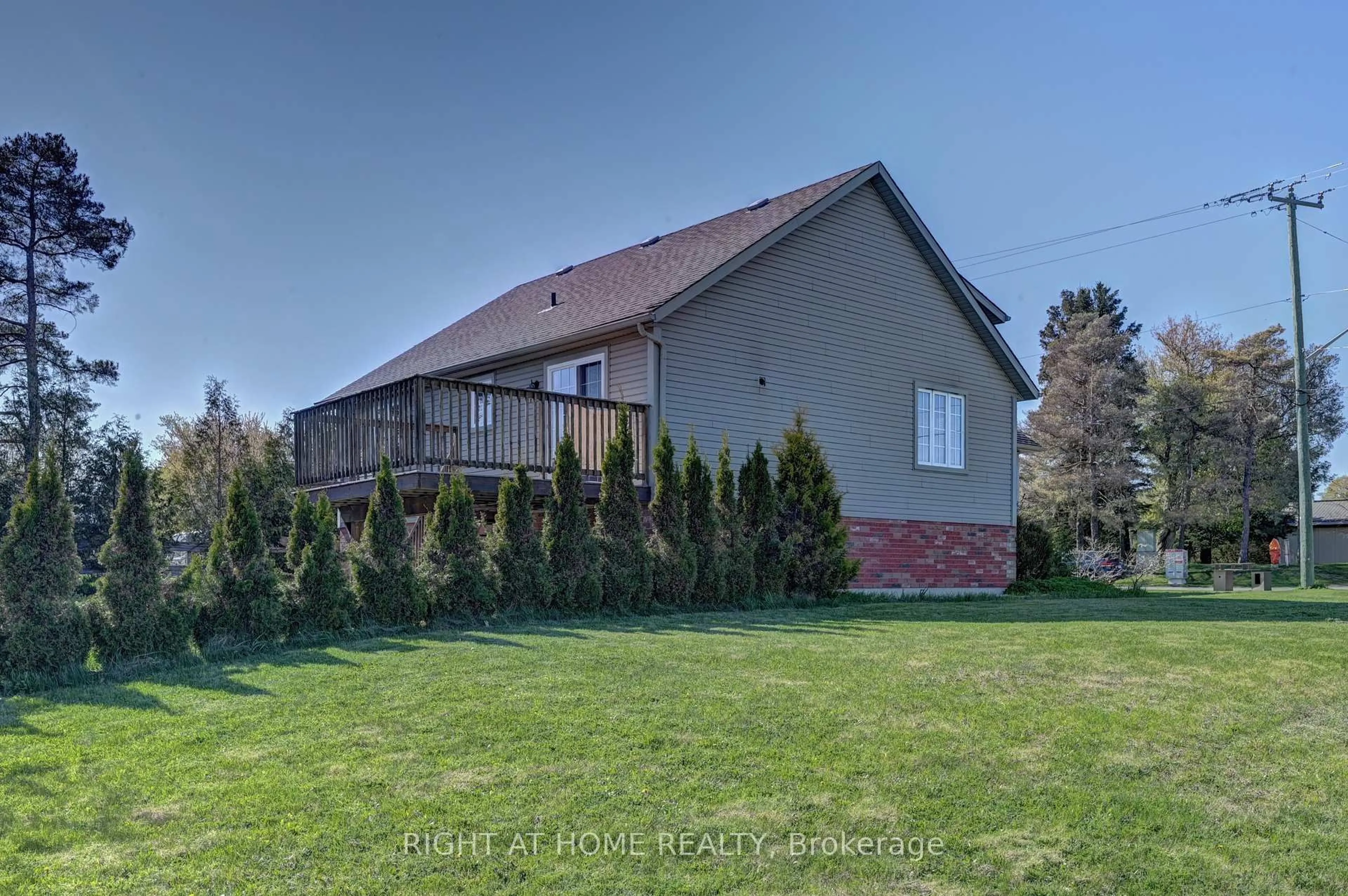 A pic from outside/outdoor area/front of a property/back of a property/a pic from drone, street for 101 Douglas St, West Grey Ontario N0G 1R0