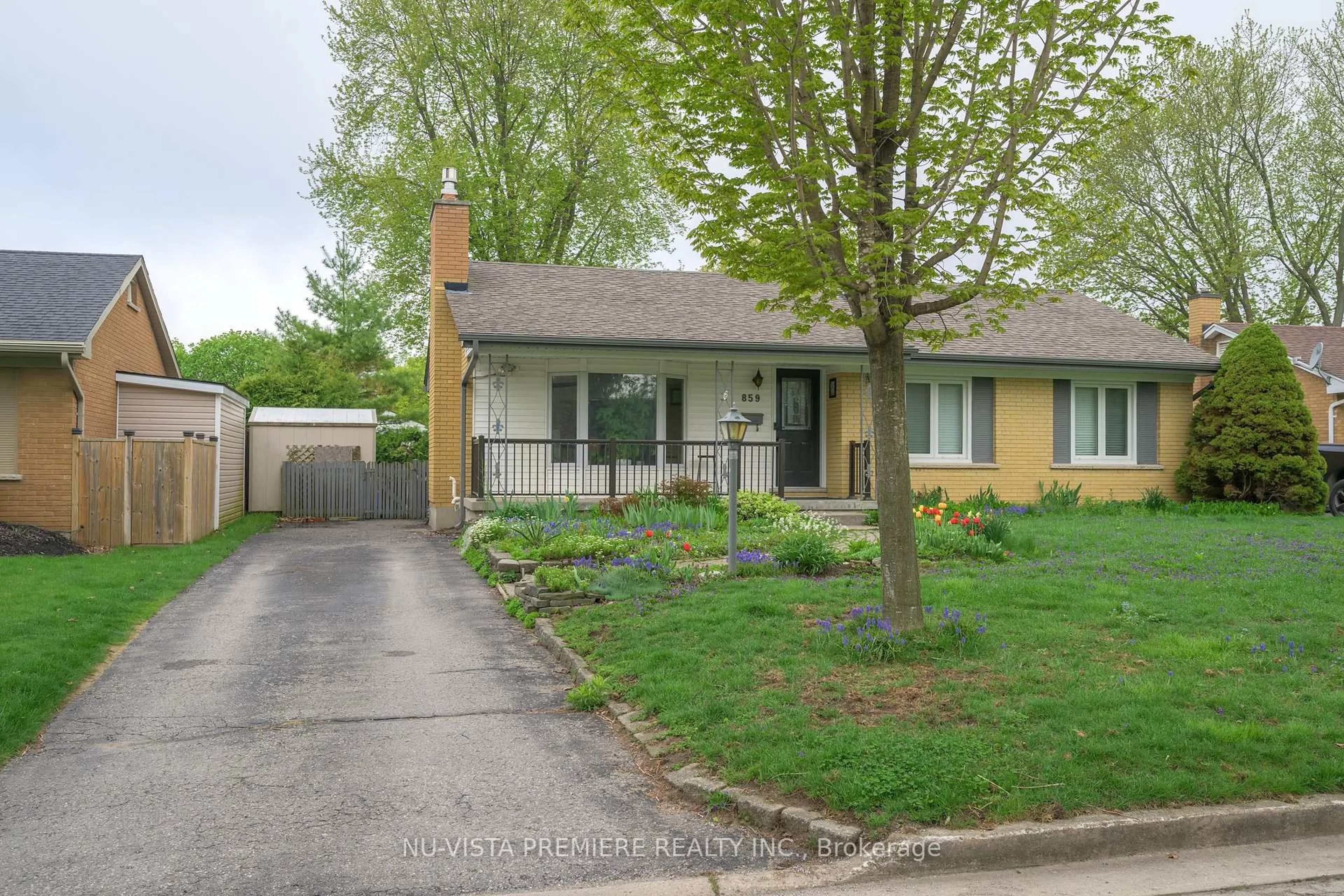 Home with brick exterior material, street for 859 Dalkeith Cres, London North Ontario N5X 1S5