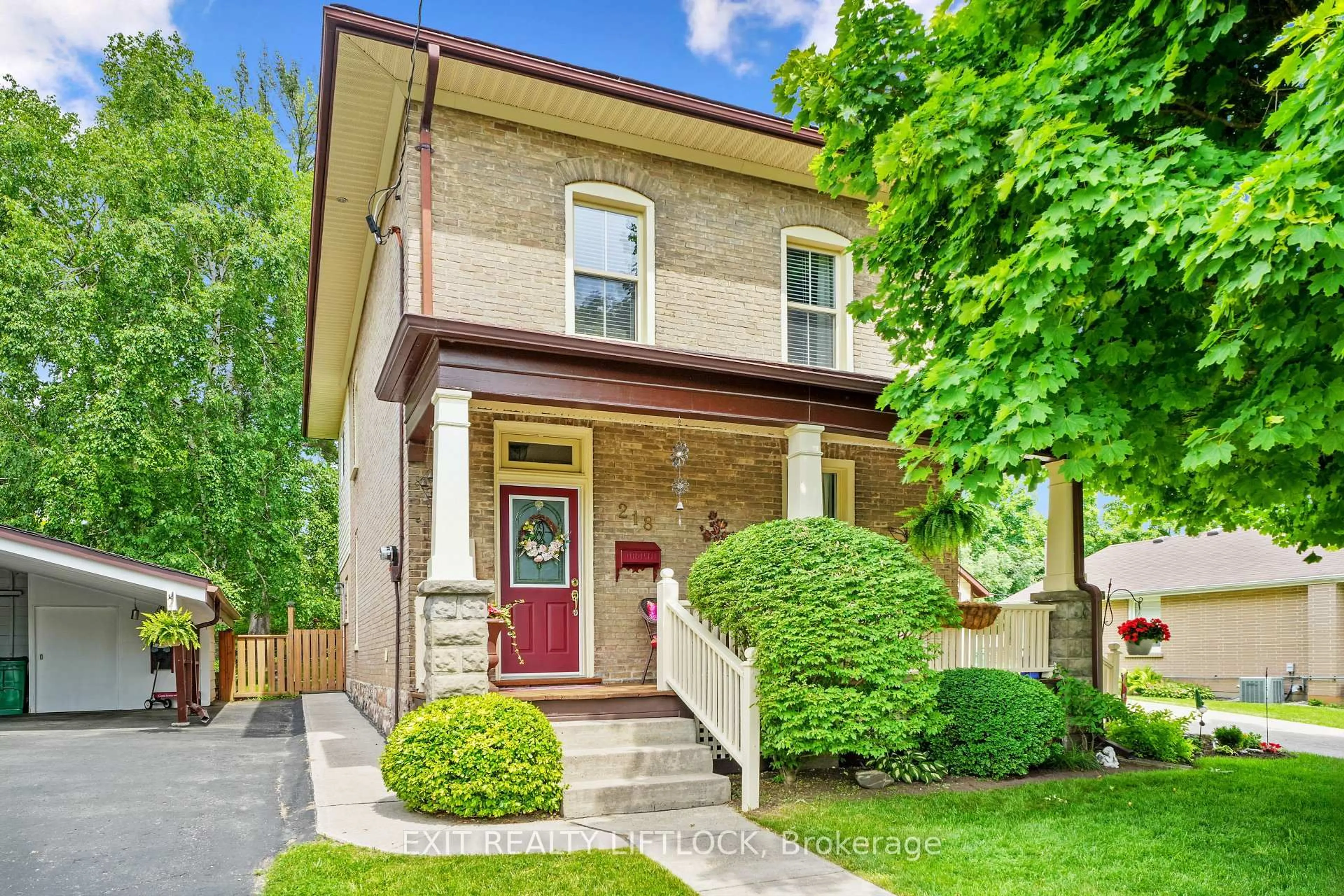 Home with brick exterior material, street for 218 Lee St, Peterborough North Ontario K9H 5N9