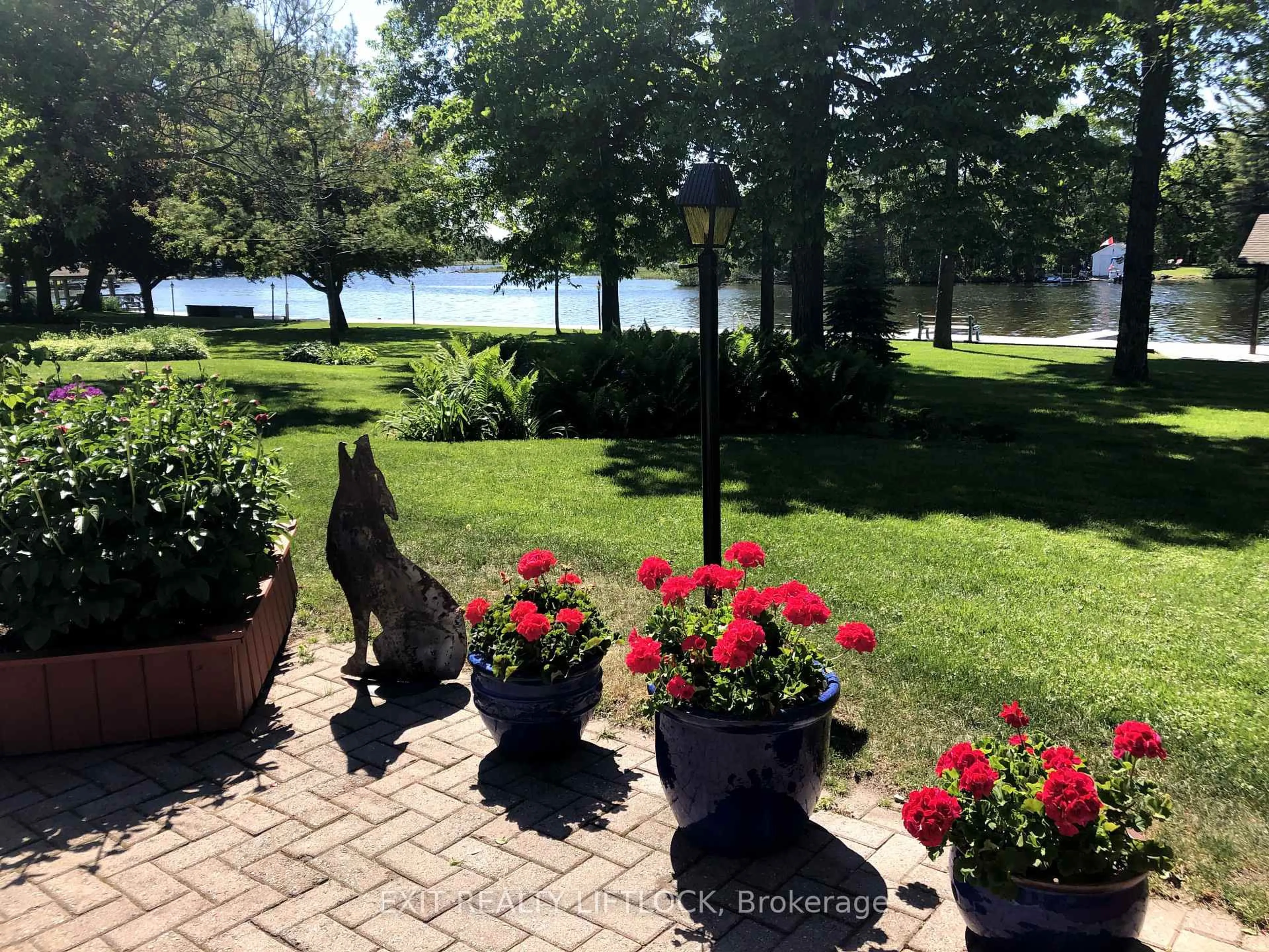 Patio, water/lake/river/ocean view for 200 East St #Unit 111, Kawartha Lakes Ontario K0M 1A0