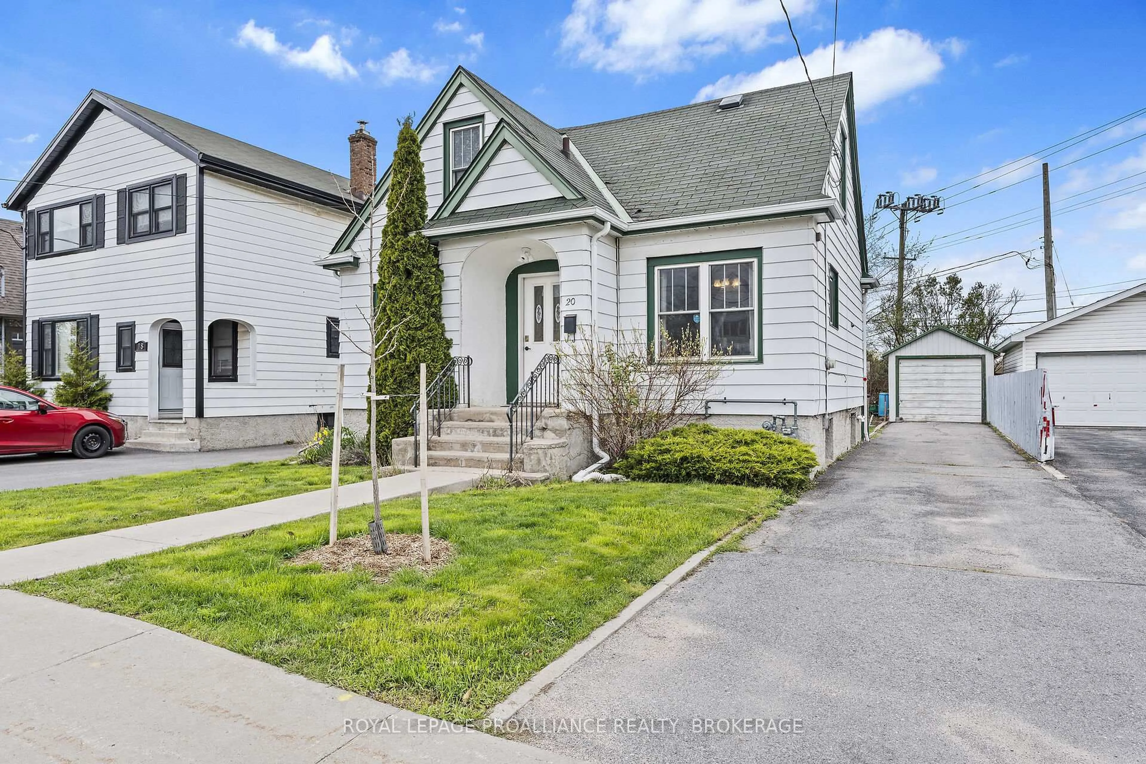 Home with vinyl exterior material, street for 20 Drayton Ave, Kingston Ontario K7K 4X6