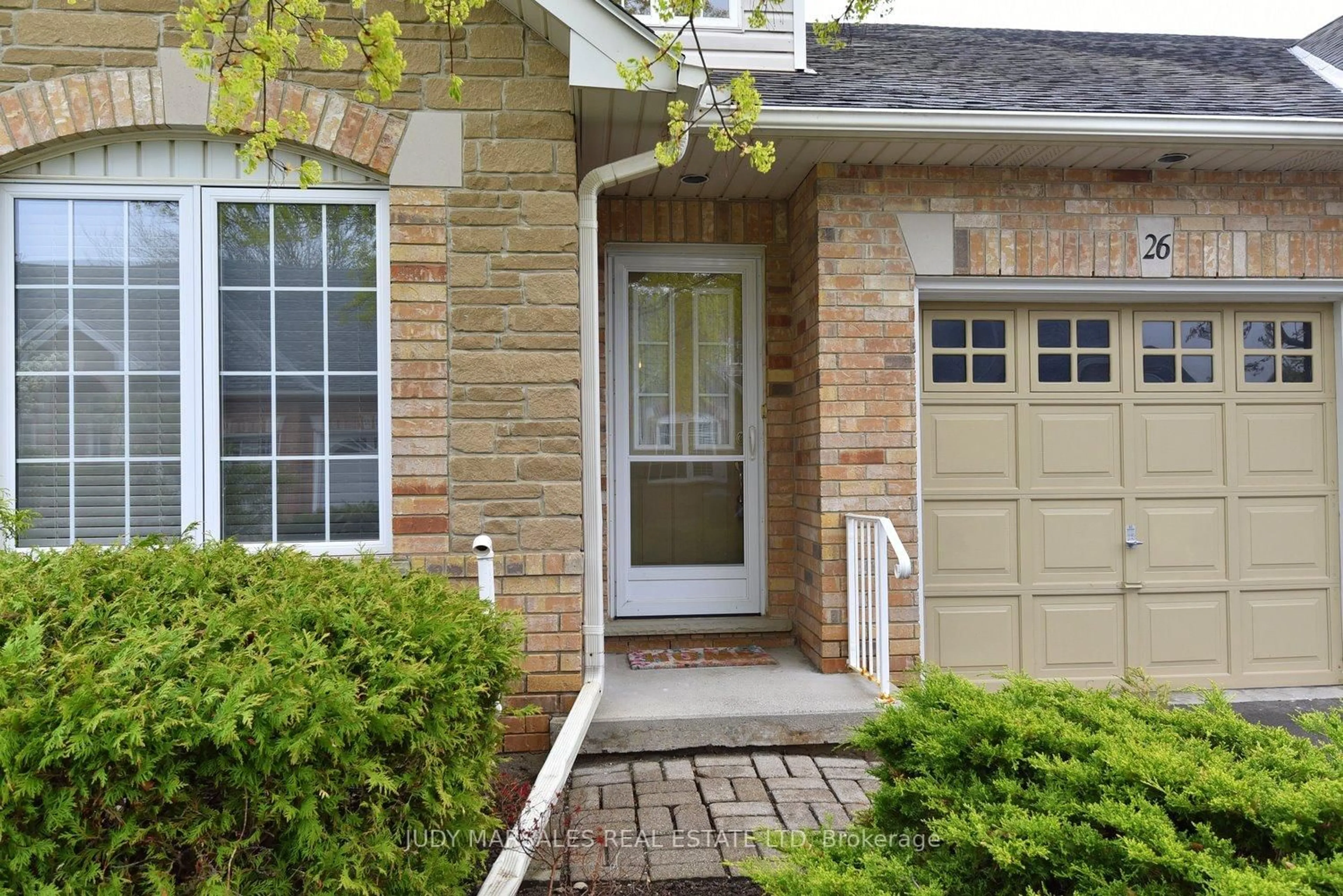 Home with brick exterior material, street for 47 Main St #26, Hamilton Ontario L0R 2H0