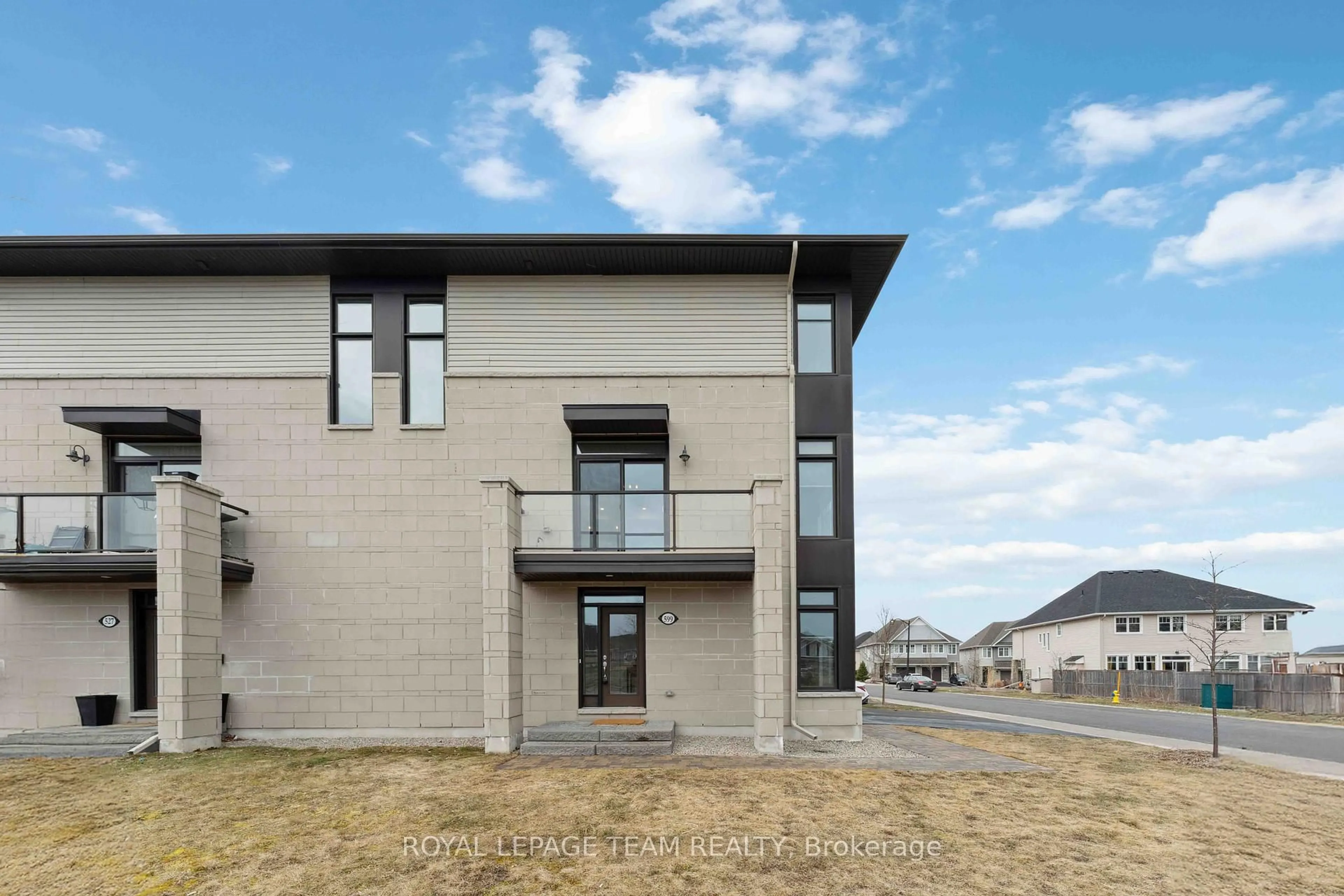 Home with brick exterior material, unknown for 599 CARTOGRAPHE St, Ottawa Ontario K4A 3N6