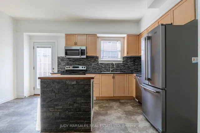 Additional property image - 14 Greig St