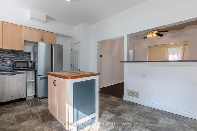 Additional property image - 14 Greig St