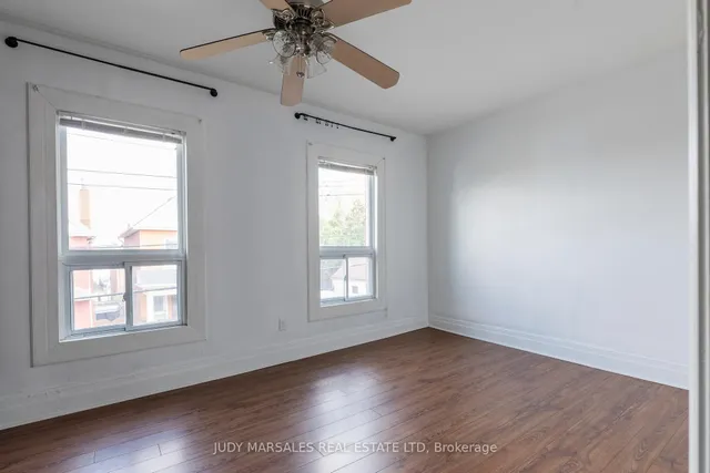 Additional property image - 14 Greig St
