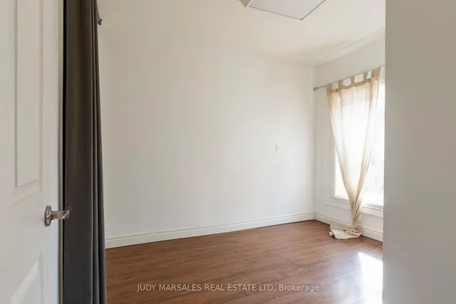 Additional property image - 14 Greig St