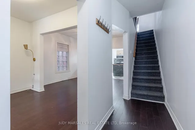 Additional property image - 14 Greig St