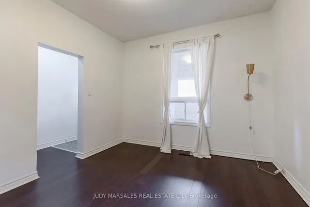 Additional property image - 14 Greig St