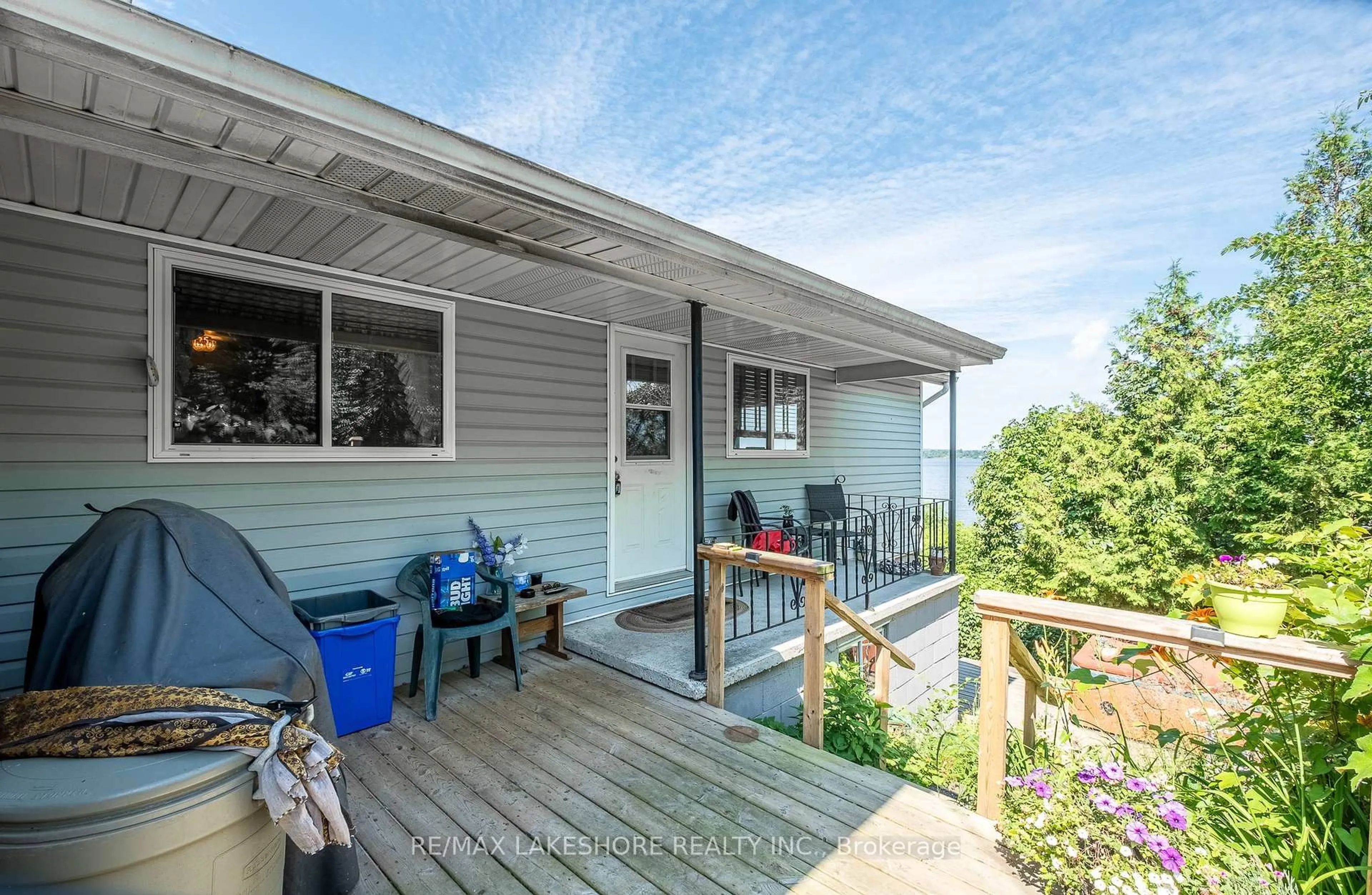Patio, water/lake/river/ocean view for 5454 LAKESHORE Dr, Hamilton Township Ontario K0K 2H0